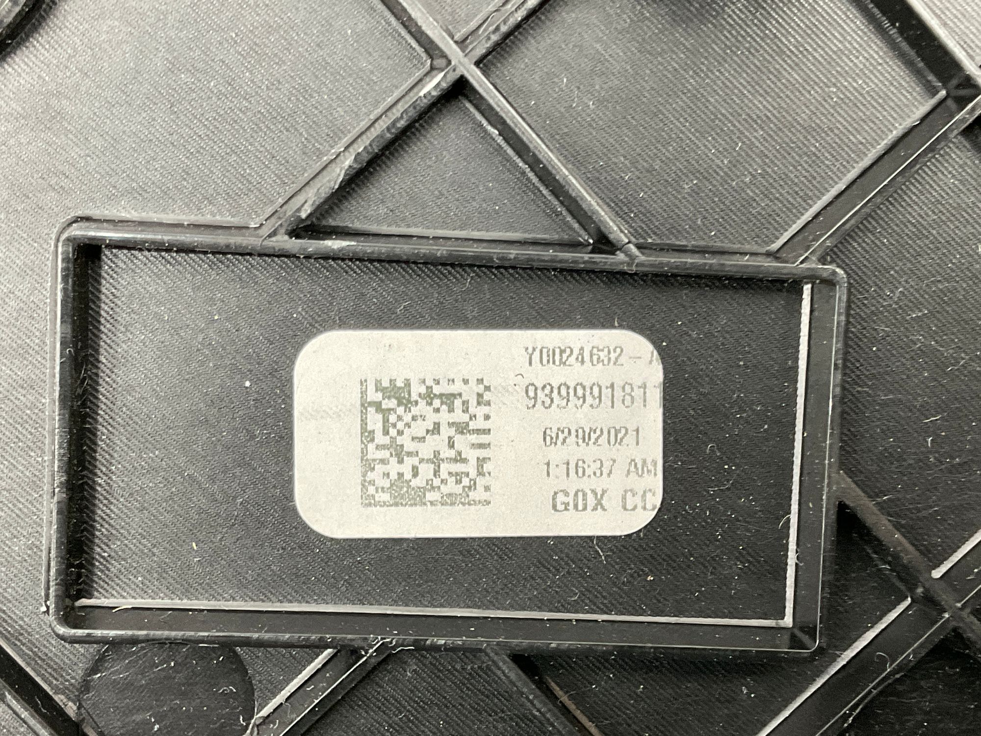 https://gcs.partsauto.market/rn-stockpro.appspot.com/thmbs/userImages/h353NjtZg3VDP19b5HMt7LlpbQ93/part/c5e70d77-c850-48c1-a3cf-d351c150fba2_1734621315828.jpg