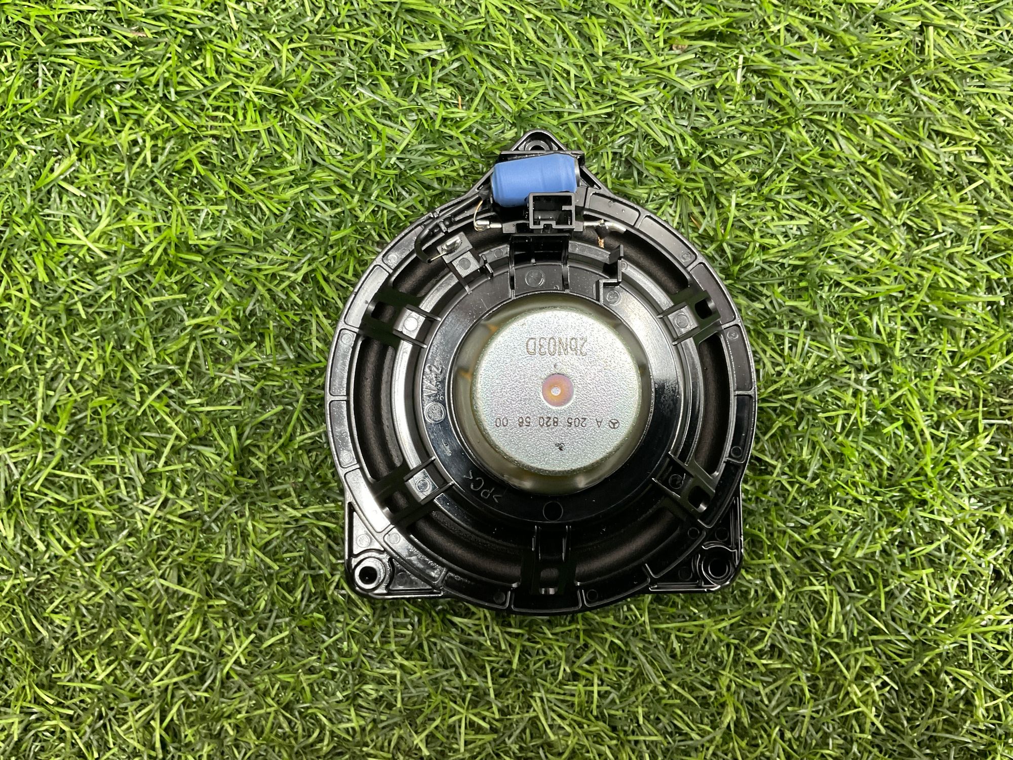 https://gcs.partsauto.market/rn-stockpro.appspot.com/thmbs/userImages/h353NjtZg3VDP19b5HMt7LlpbQ93/part/c6d57086-2d6b-4329-926f-503116f5d7fa_1743086495937.jpg