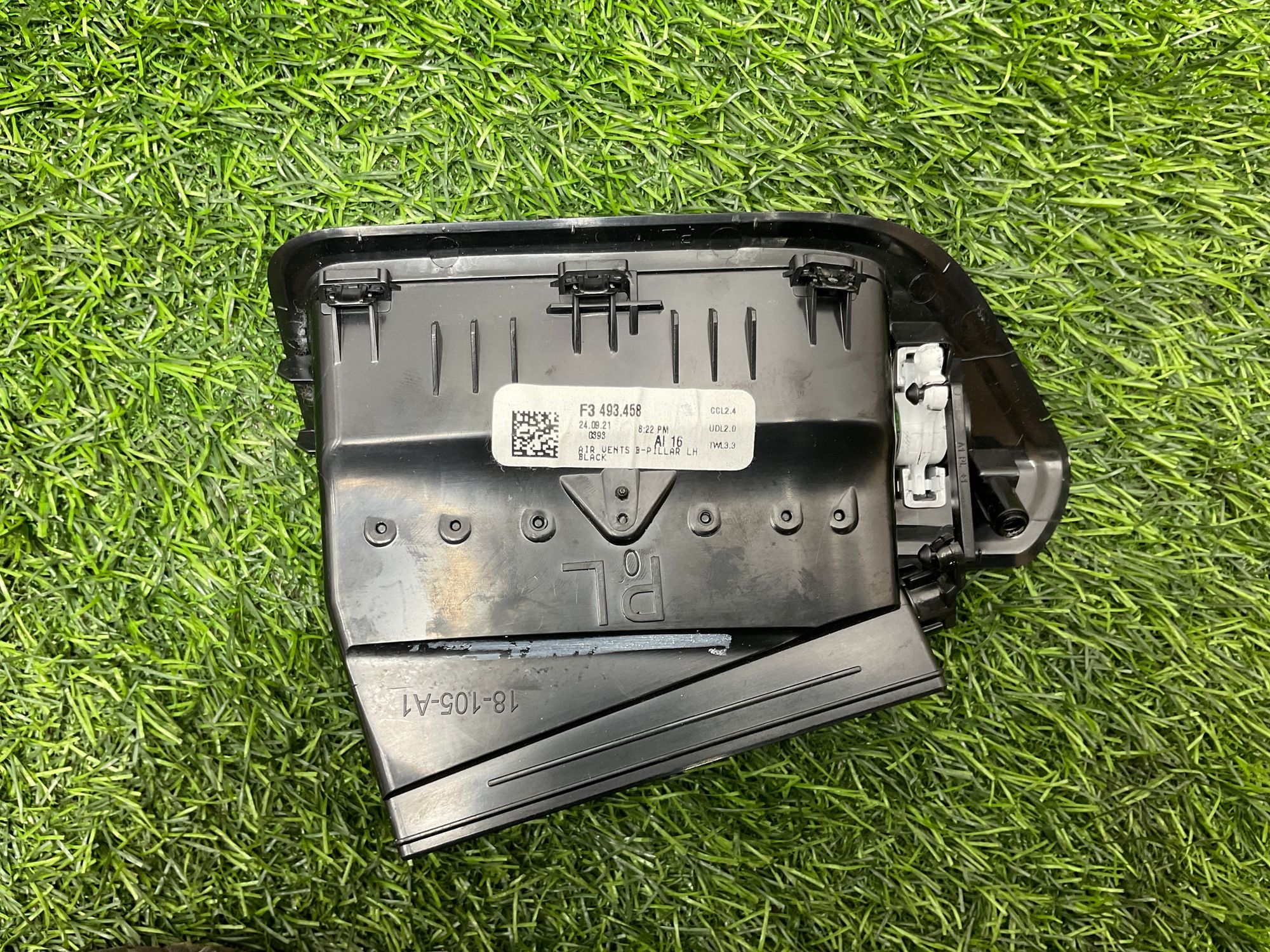 https://gcs.partsauto.market/rn-stockpro.appspot.com/thmbs/userImages/h353NjtZg3VDP19b5HMt7LlpbQ93/part/c9b163b2-a90a-4c9e-83de-6656484f7661_1734773451503.jpg