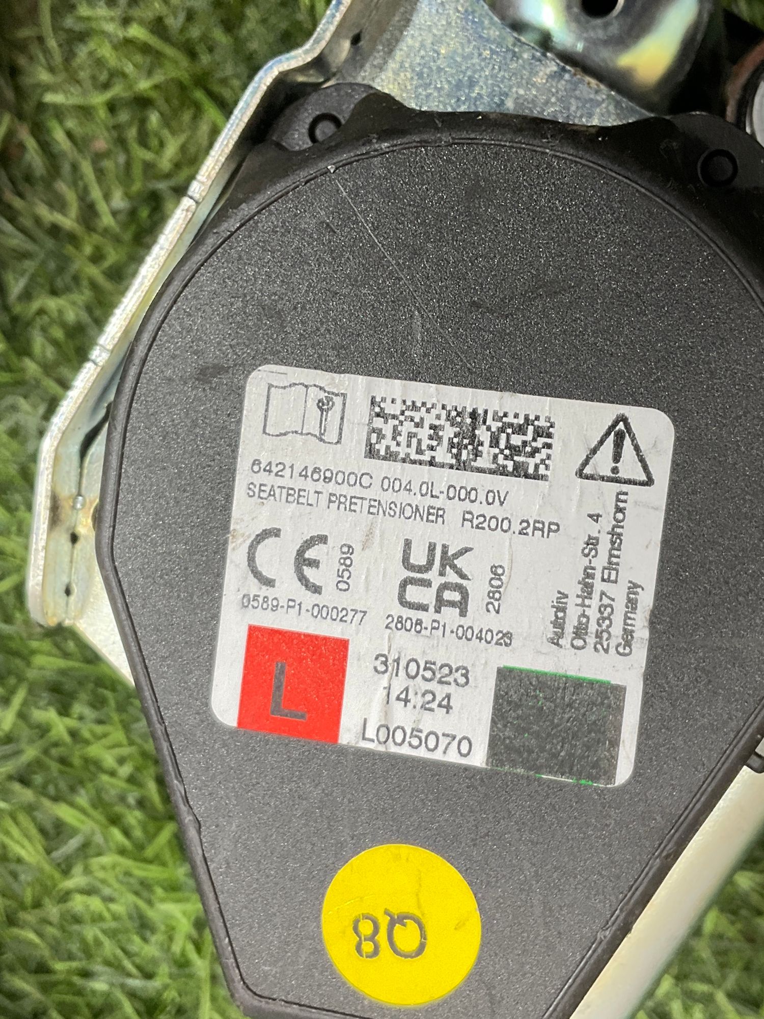 https://gcs.partsauto.market/rn-stockpro.appspot.com/thmbs/userImages/h353NjtZg3VDP19b5HMt7LlpbQ93/part/ca77f8b4-4c62-4ec1-a0be-fd074183bebc_1743412319679.jpg