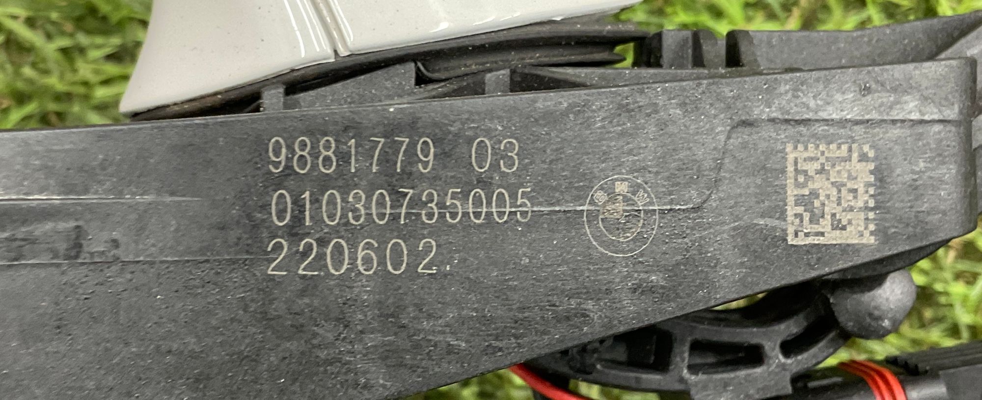 https://gcs.partsauto.market/rn-stockpro.appspot.com/thmbs/userImages/h353NjtZg3VDP19b5HMt7LlpbQ93/part/cb45a03b-0053-4fe6-806a-4b38fa3e30d6_1749114918489.jpg