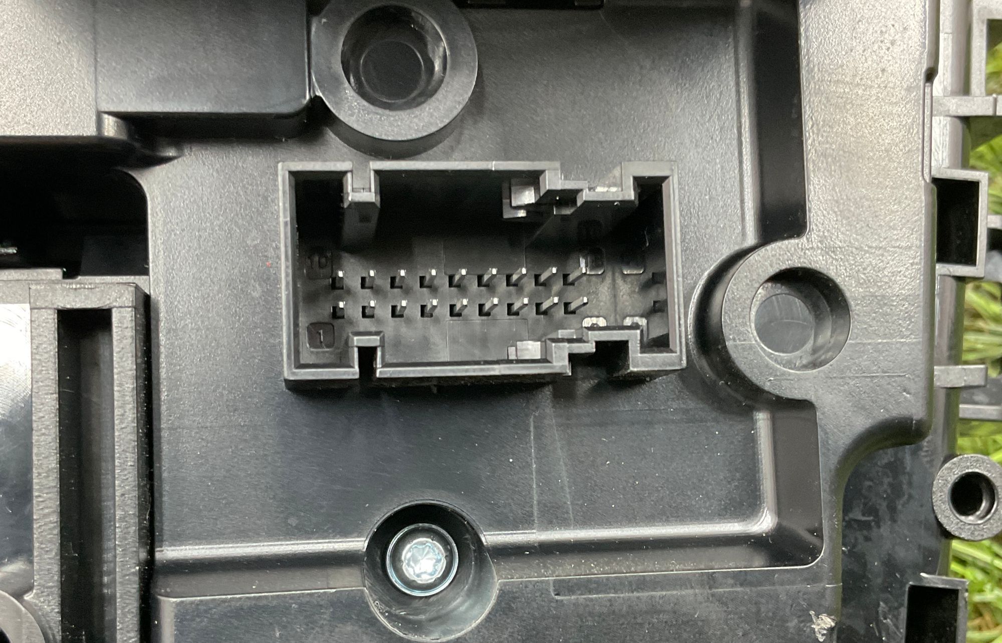 https://gcs.partsauto.market/rn-stockpro.appspot.com/thmbs/userImages/h353NjtZg3VDP19b5HMt7LlpbQ93/part/cb648956-6d97-4a21-9a41-e1aaa4eed00f_1748607599971.jpg