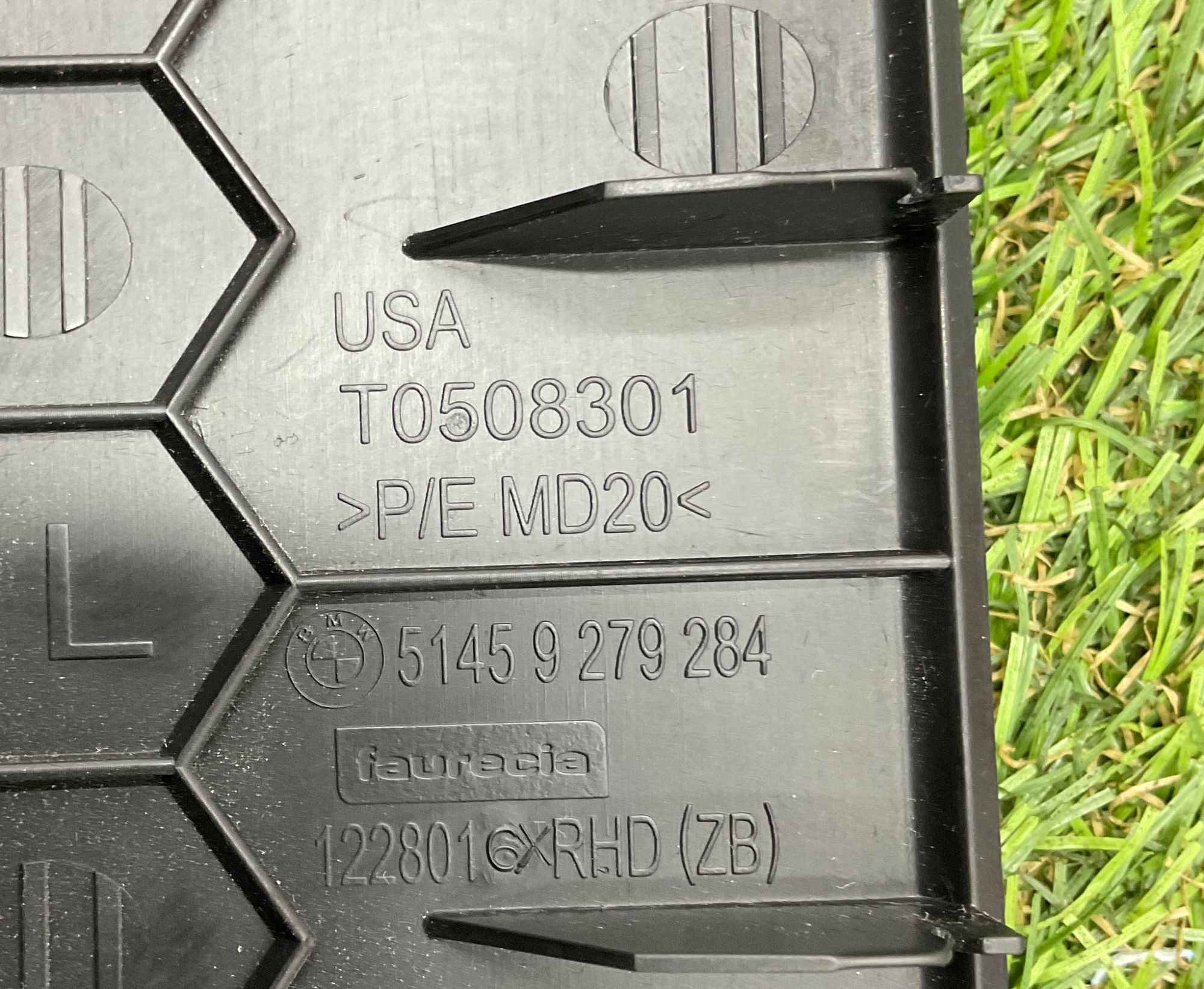 https://gcs.partsauto.market/rn-stockpro.appspot.com/thmbs/userImages/h353NjtZg3VDP19b5HMt7LlpbQ93/part/cd11a09e-d391-4c12-8e48-22f33322b72a_1747647904605.jpg