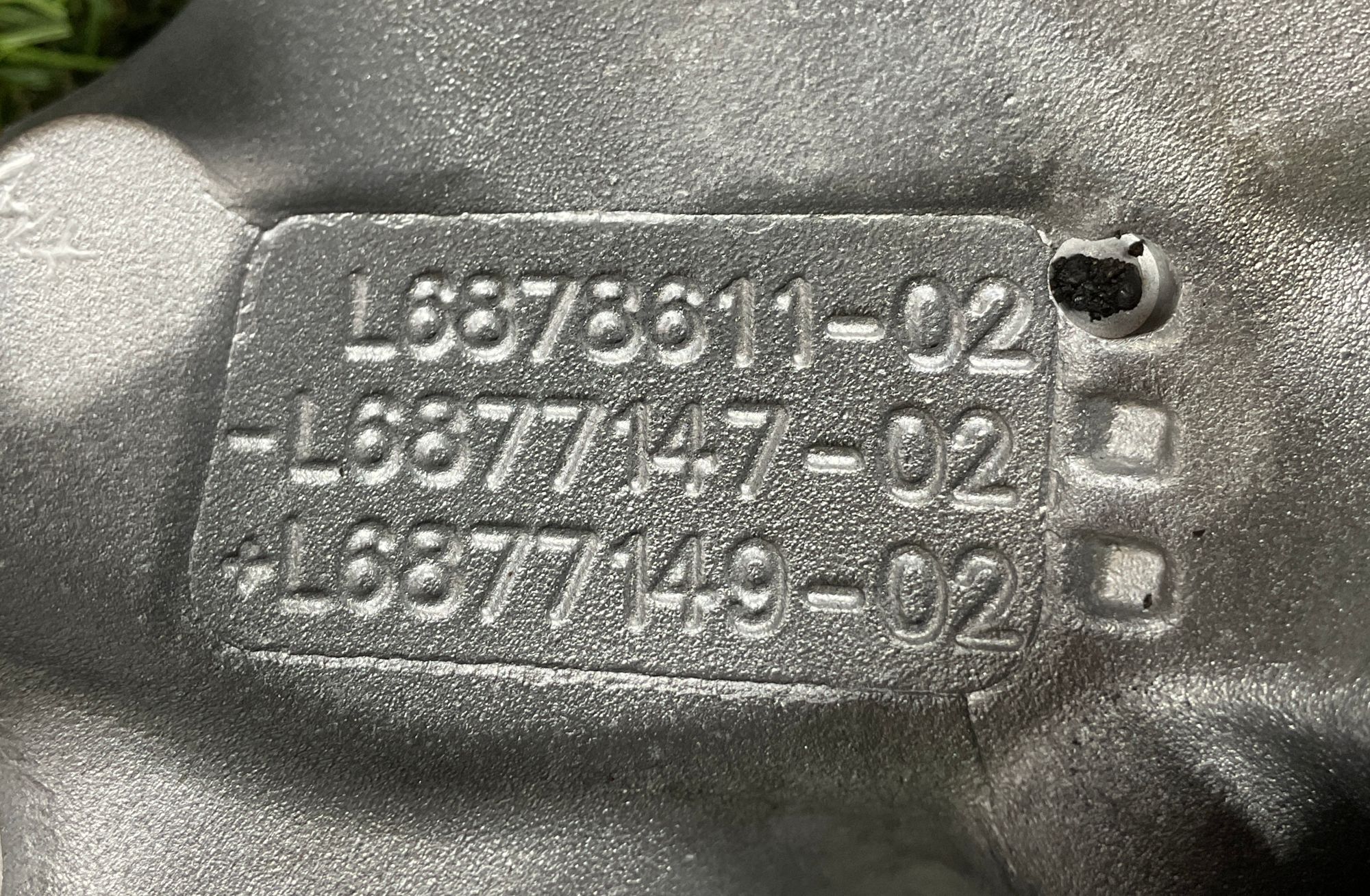 https://gcs.partsauto.market/rn-stockpro.appspot.com/thmbs/userImages/h353NjtZg3VDP19b5HMt7LlpbQ93/part/cd701c36-2de4-4afc-8bff-67fa2da4f4ea_1748594929635.jpg