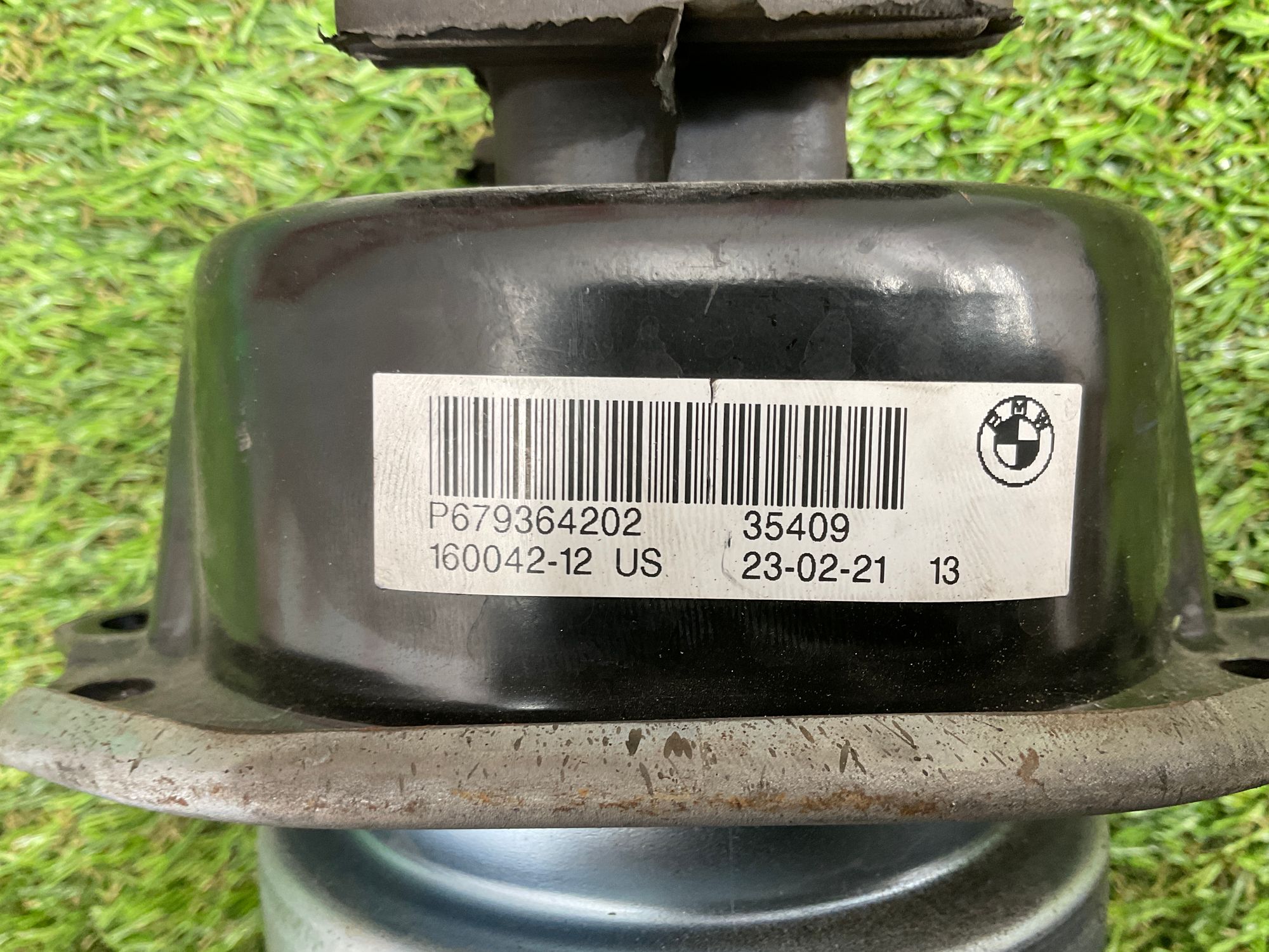 https://gcs.partsauto.market/rn-stockpro.appspot.com/thmbs/userImages/h353NjtZg3VDP19b5HMt7LlpbQ93/part/cfb24846-df87-4b26-91ea-21c17d5ba2b4_1746865789524.jpg