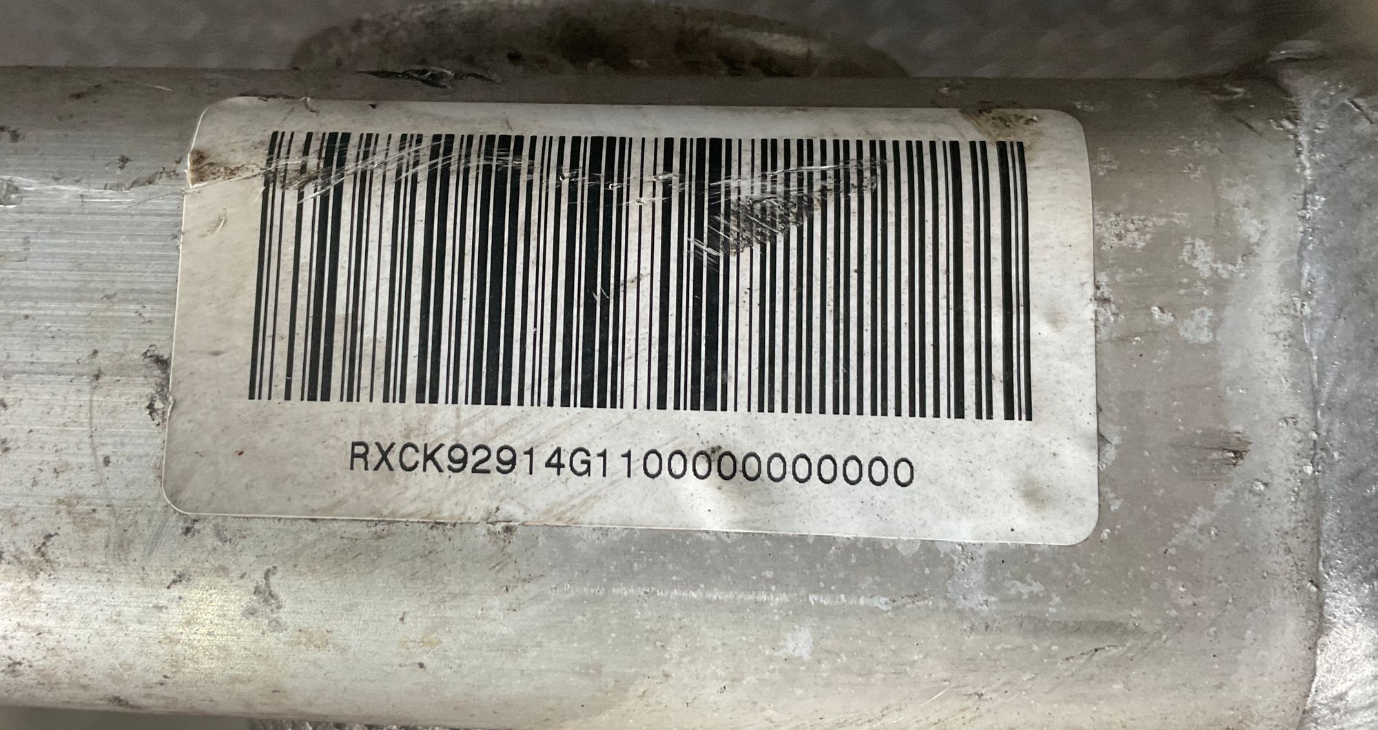 https://gcs.partsauto.market/rn-stockpro.appspot.com/thmbs/userImages/h353NjtZg3VDP19b5HMt7LlpbQ93/part/d02e49ac-c427-4366-81b4-7bf66fb8d565_1739885465130.jpg