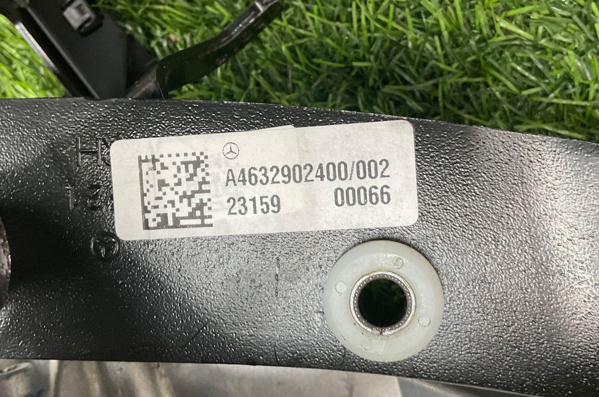 https://gcs.partsauto.market/rn-stockpro.appspot.com/thmbs/userImages/h353NjtZg3VDP19b5HMt7LlpbQ93/part/d0b9a4f0-9ce2-4e1d-9378-a048fdf2d0c8_1742826817143.jpg