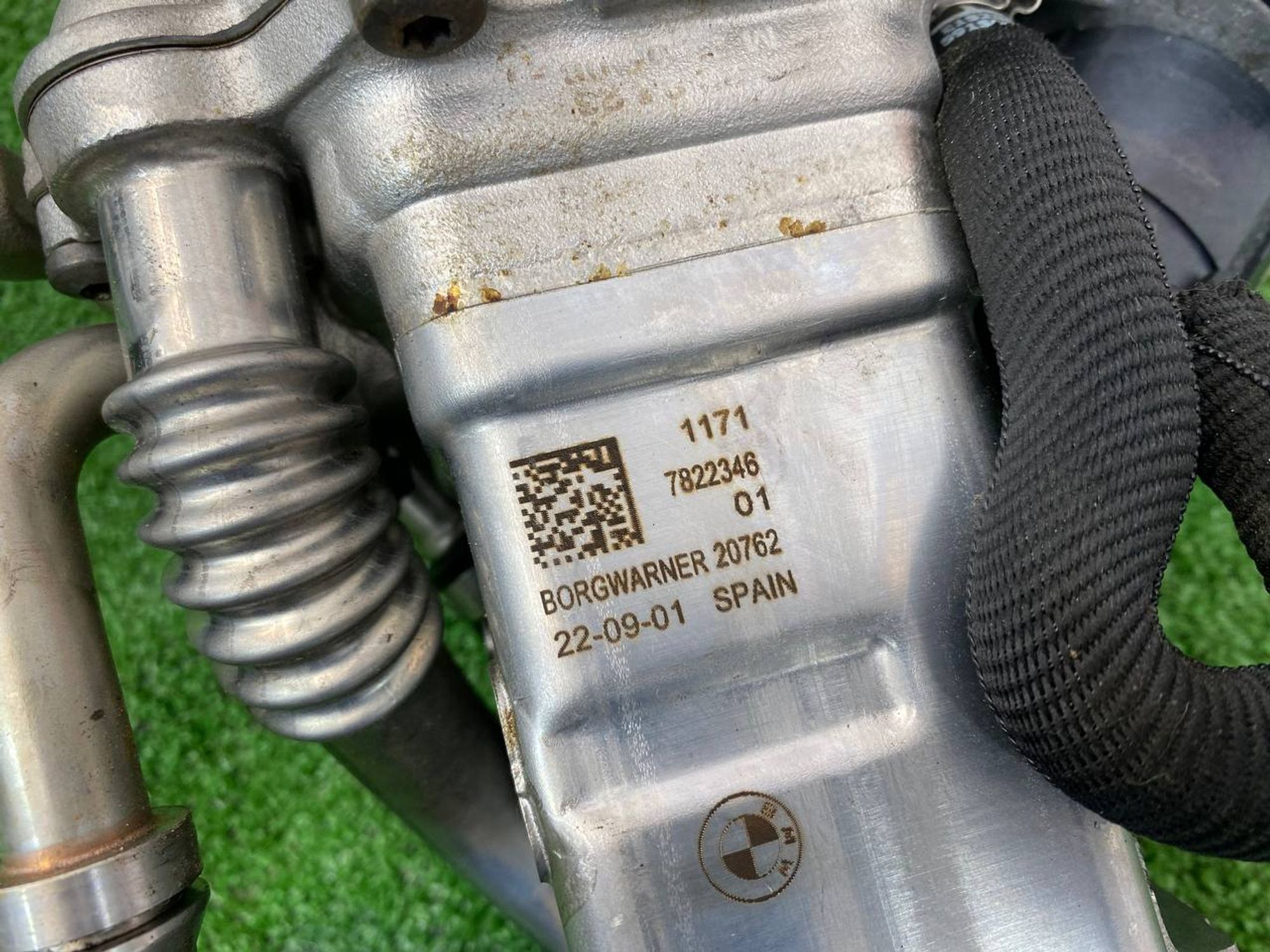 https://gcs.partsauto.market/rn-stockpro.appspot.com/thmbs/userImages/h353NjtZg3VDP19b5HMt7LlpbQ93/part/d0d41592-689c-4a90-8def-d0e9369f3718_1748689943401.jpg