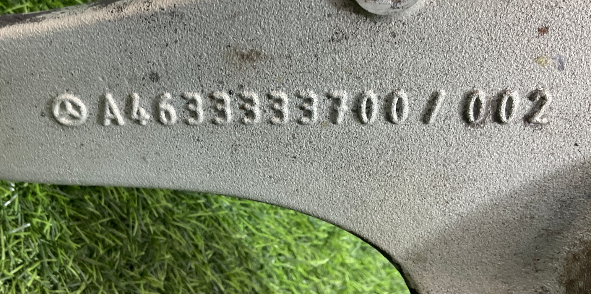 https://gcs.partsauto.market/rn-stockpro.appspot.com/thmbs/userImages/h353NjtZg3VDP19b5HMt7LlpbQ93/part/d111a9bd-576f-4c54-a0bf-6e0c3cf325c2_1743838781740.jpg