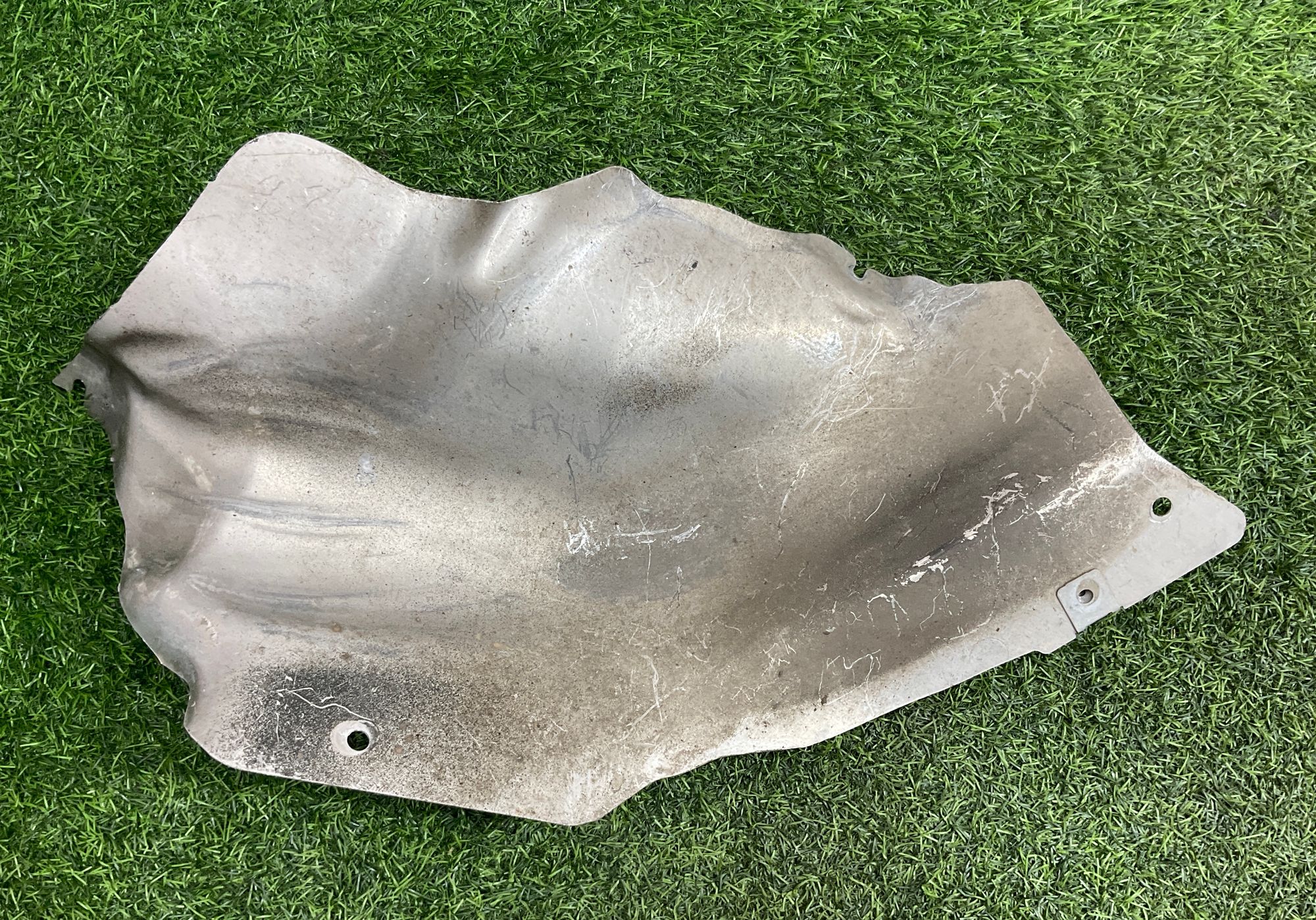 https://gcs.partsauto.market/rn-stockpro.appspot.com/thmbs/userImages/h353NjtZg3VDP19b5HMt7LlpbQ93/part/d1b5c86a-be8e-488c-91f1-c8052ad6739c_1744099423664.jpg