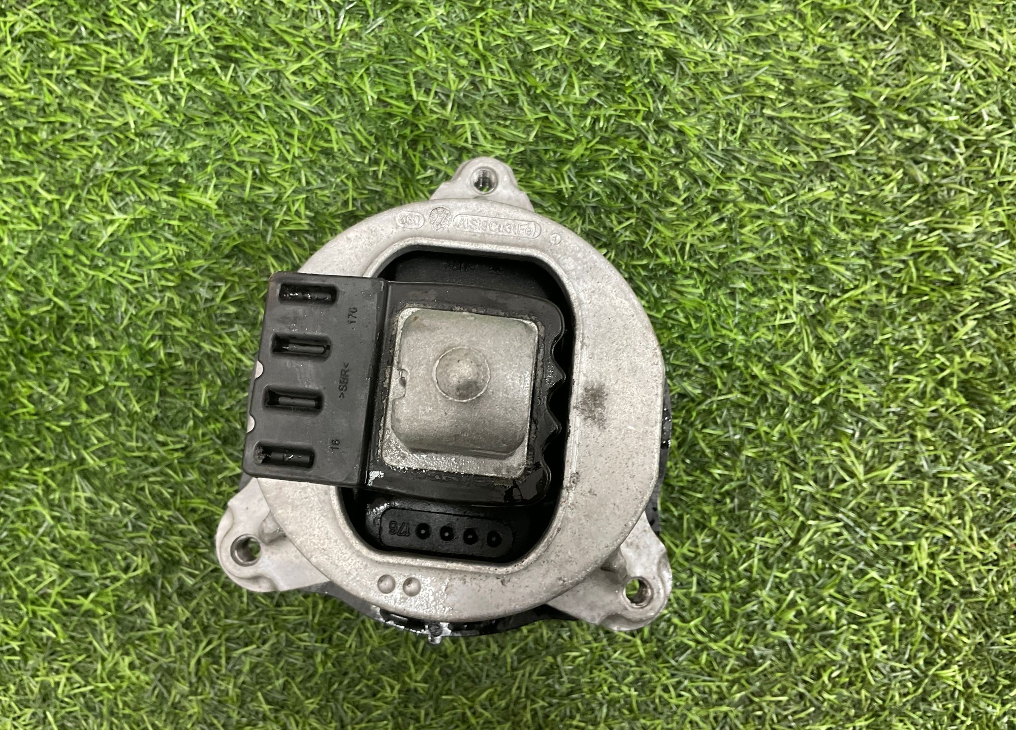 https://gcs.partsauto.market/rn-stockpro.appspot.com/thmbs/userImages/h353NjtZg3VDP19b5HMt7LlpbQ93/part/d1f6a6b0-6b58-4224-80c6-5aac6c83c3cd_1744191875696.jpg