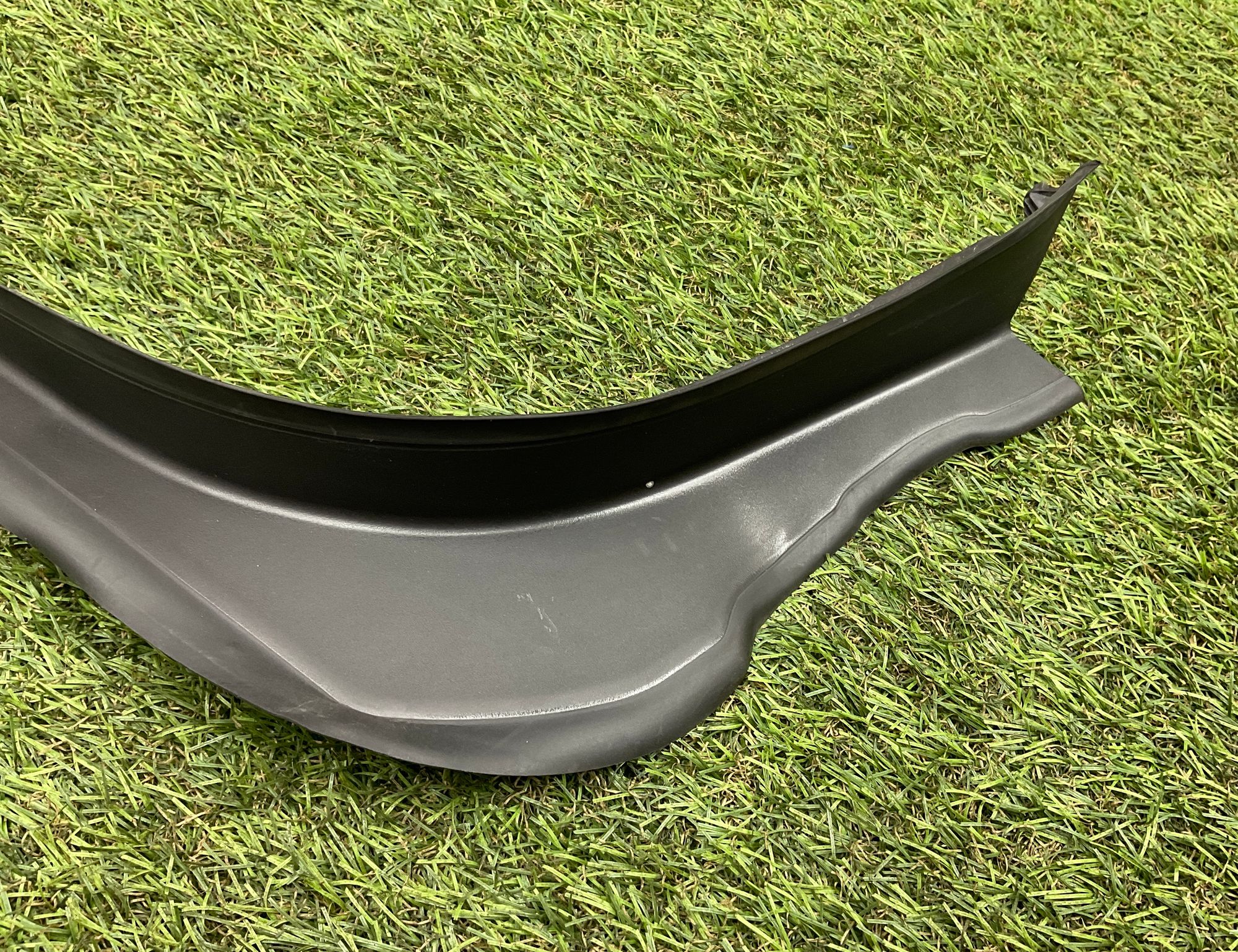 https://gcs.partsauto.market/rn-stockpro.appspot.com/thmbs/userImages/h353NjtZg3VDP19b5HMt7LlpbQ93/part/d28afe2c-8316-4ad1-adc6-27b63205933e_1749029871863.jpg