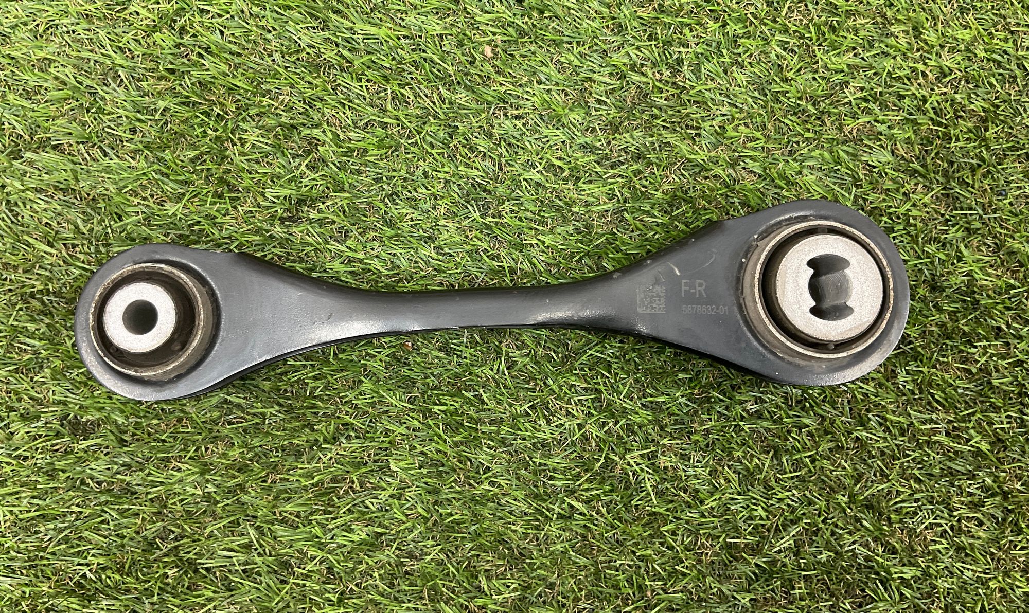 https://gcs.partsauto.market/rn-stockpro.appspot.com/thmbs/userImages/h353NjtZg3VDP19b5HMt7LlpbQ93/part/d29ccbee-02ef-4524-b7fa-b8f65d31fa96_1748594836206.jpg
