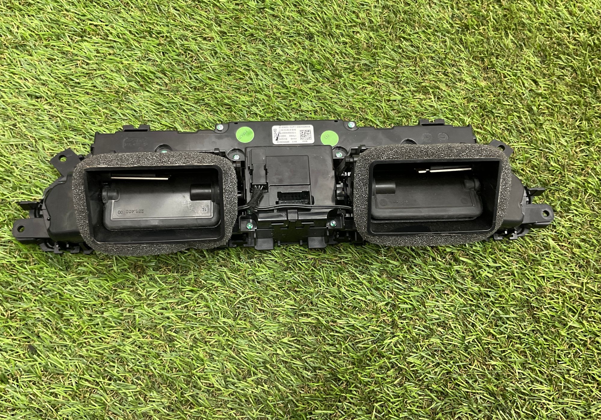 https://gcs.partsauto.market/rn-stockpro.appspot.com/thmbs/userImages/h353NjtZg3VDP19b5HMt7LlpbQ93/part/d321fabf-4b15-4cdb-a1ae-3d58cacffb4c_1749220740288.jpg