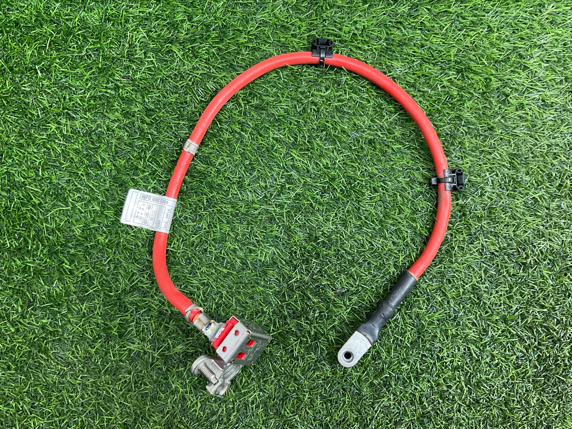 https://gcs.partsauto.market/rn-stockpro.appspot.com/thmbs/userImages/h353NjtZg3VDP19b5HMt7LlpbQ93/part/d53dbbfc-b6df-4718-b1a3-7f41aba1ef40_1742891791847.jpg