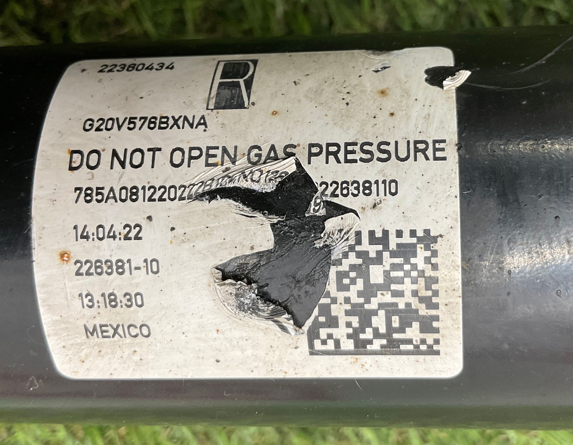 https://gcs.partsauto.market/rn-stockpro.appspot.com/thmbs/userImages/h353NjtZg3VDP19b5HMt7LlpbQ93/part/d59157eb-45d6-4689-8996-52aca5cc410a_1748594441033.jpg