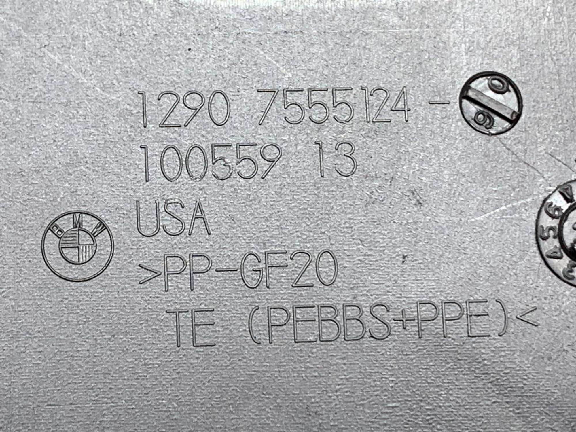 https://gcs.partsauto.market/rn-stockpro.appspot.com/thmbs/userImages/h353NjtZg3VDP19b5HMt7LlpbQ93/part/d5946ffa-11c7-476b-904a-4070de65f6d1_1708940851200.jpg