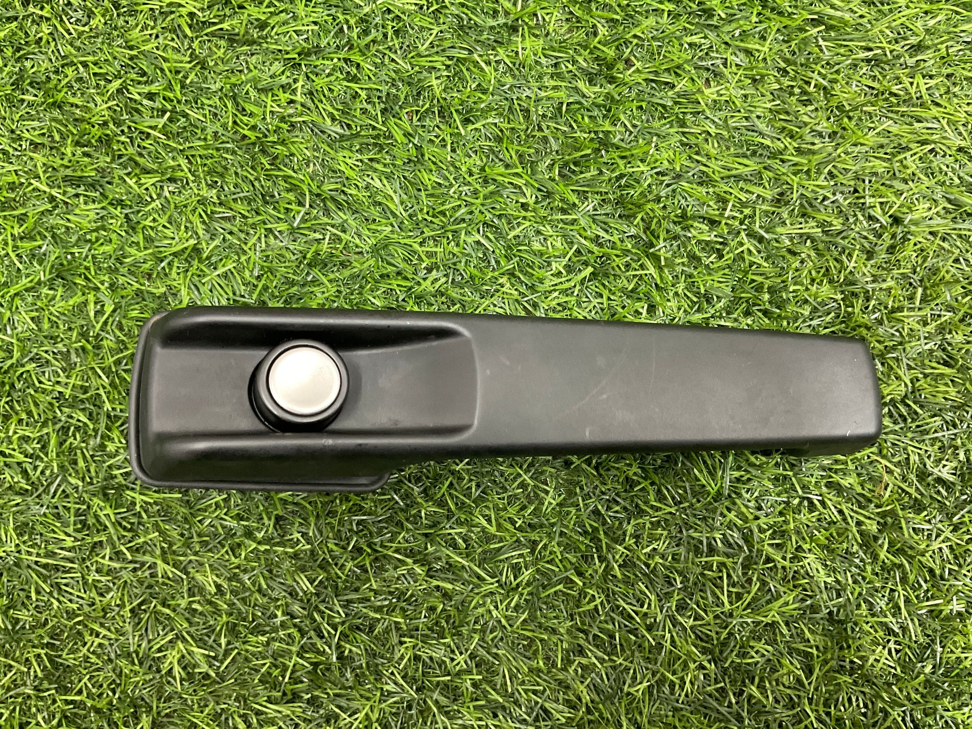https://gcs.partsauto.market/rn-stockpro.appspot.com/thmbs/userImages/h353NjtZg3VDP19b5HMt7LlpbQ93/part/d82f0f48-25cc-4714-8d25-e9e47df053da_1742902996322.jpg