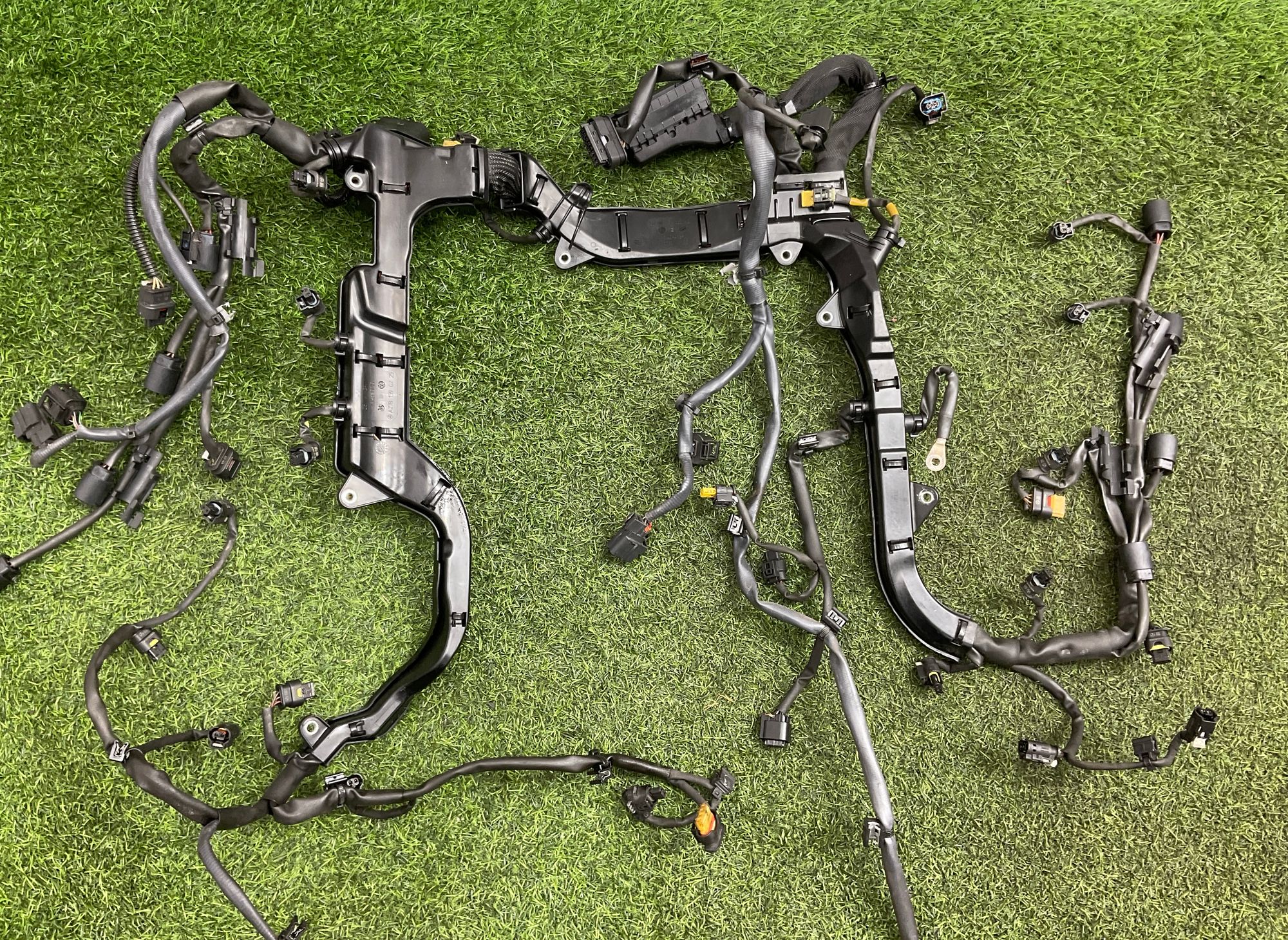 https://gcs.partsauto.market/rn-stockpro.appspot.com/thmbs/userImages/h353NjtZg3VDP19b5HMt7LlpbQ93/part/db94f5e0-b106-4b56-abf3-822aa3ba8dcc_1743601572541.jpg