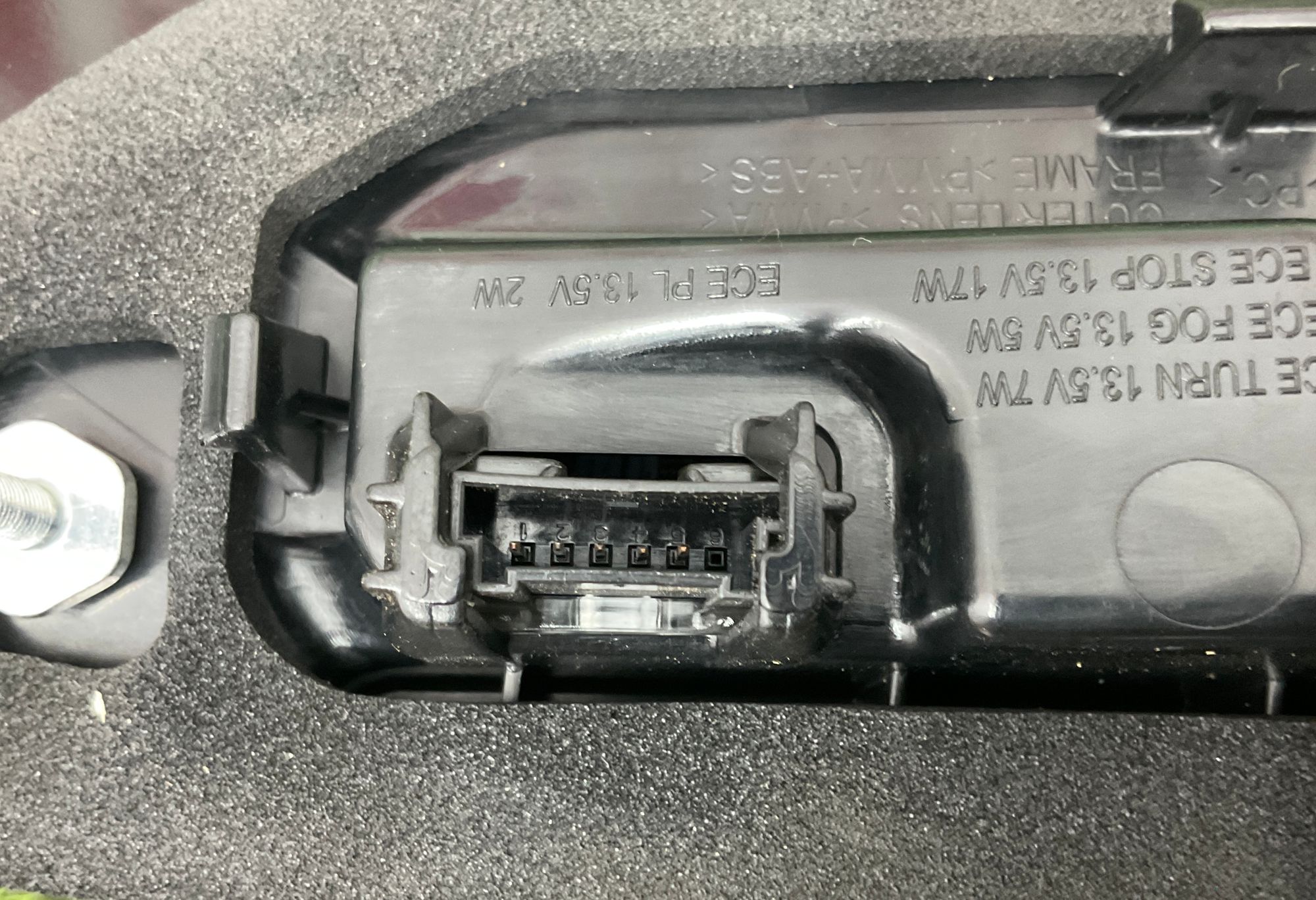 https://gcs.partsauto.market/rn-stockpro.appspot.com/thmbs/userImages/h353NjtZg3VDP19b5HMt7LlpbQ93/part/dbe79078-4e1d-42ea-87c4-14f89232c5d2_1742204036386.jpg