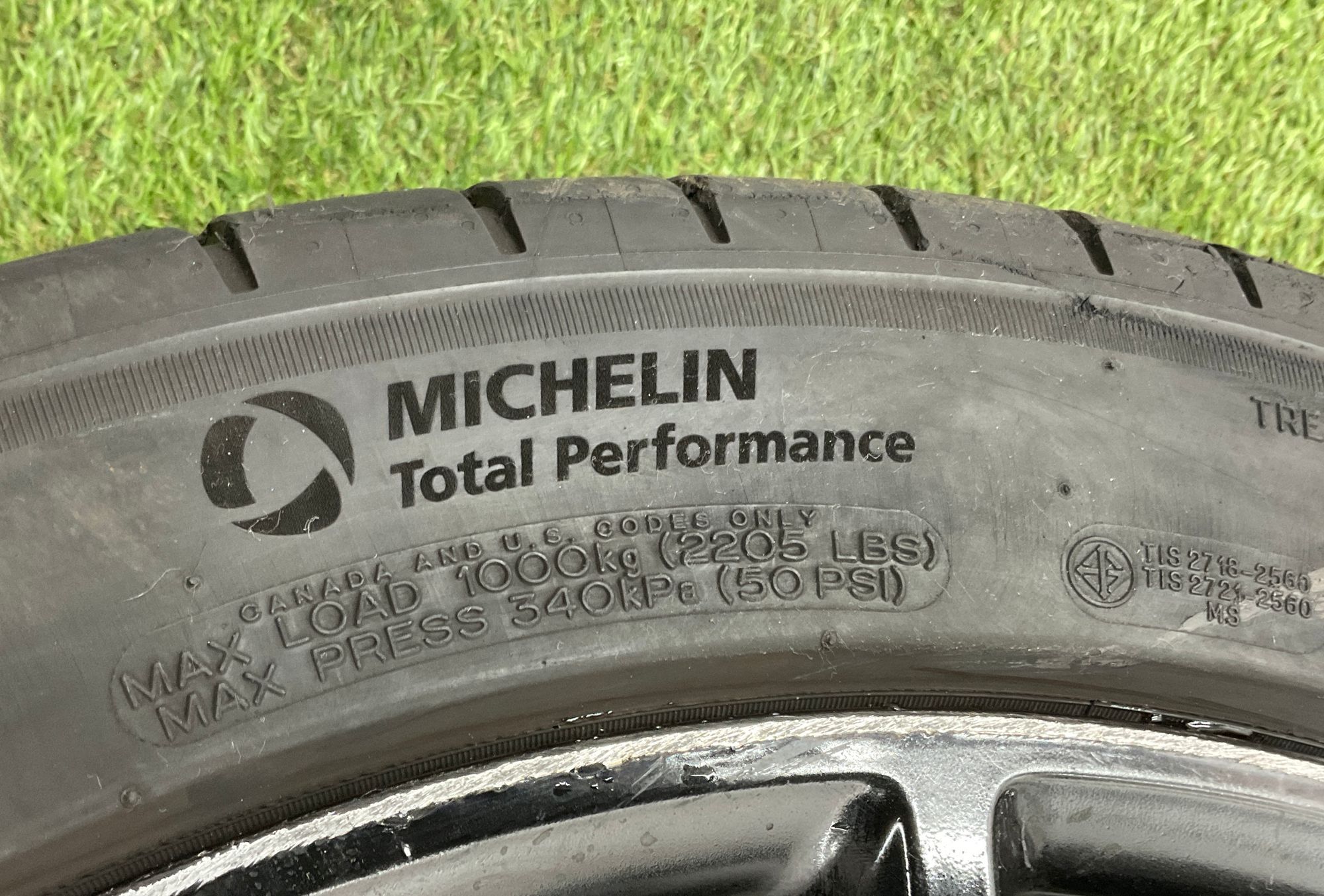 https://gcs.partsauto.market/rn-stockpro.appspot.com/thmbs/userImages/h353NjtZg3VDP19b5HMt7LlpbQ93/part/dcd7a43d-e4ad-4ce7-a26d-07785969ff79_1747829617110.jpg
