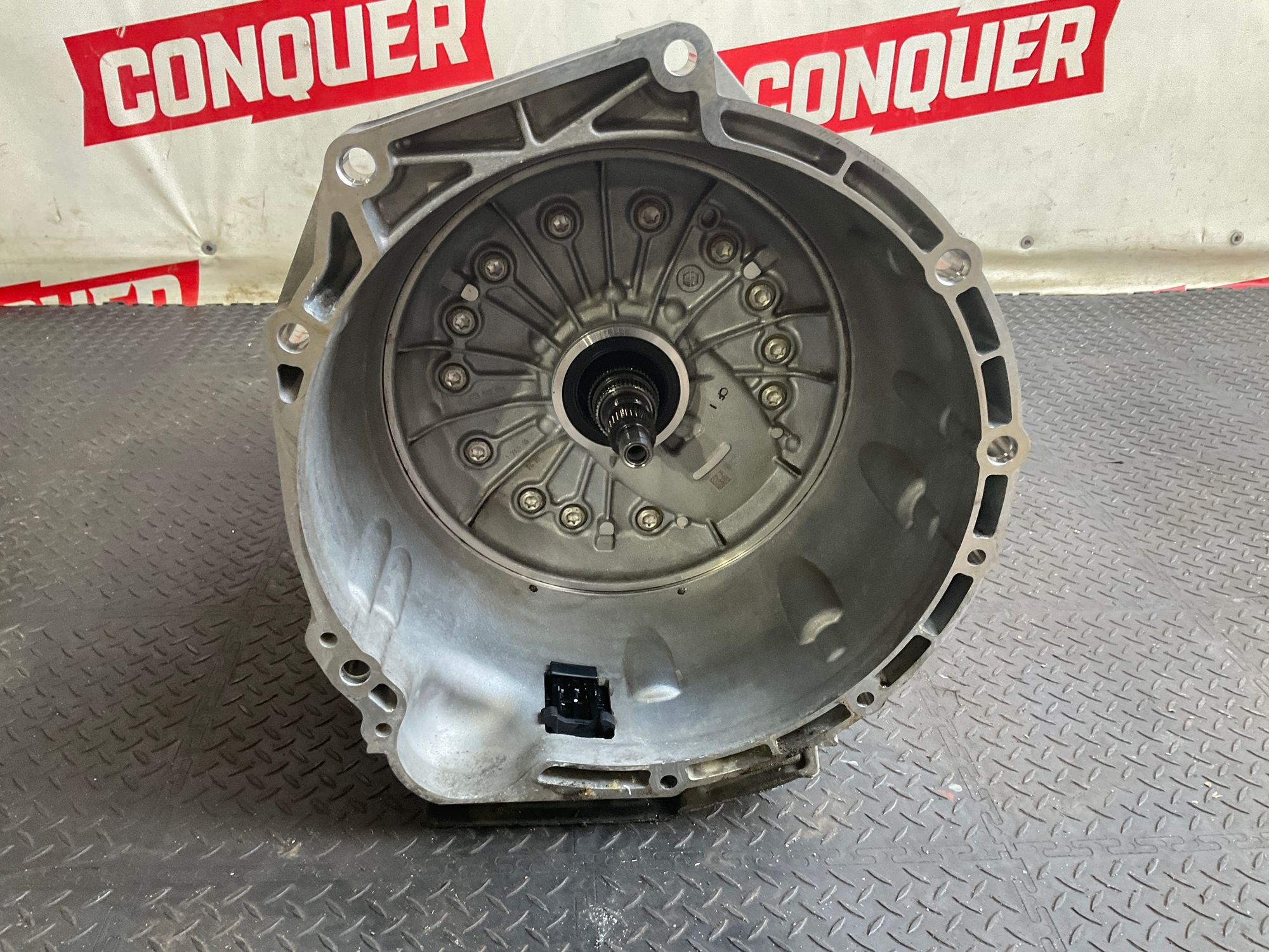 https://gcs.partsauto.market/rn-stockpro.appspot.com/thmbs/userImages/h353NjtZg3VDP19b5HMt7LlpbQ93/part/dd873b0c-db7a-4f7e-8f1c-227fc011b5a3_1744727377470.jpg
