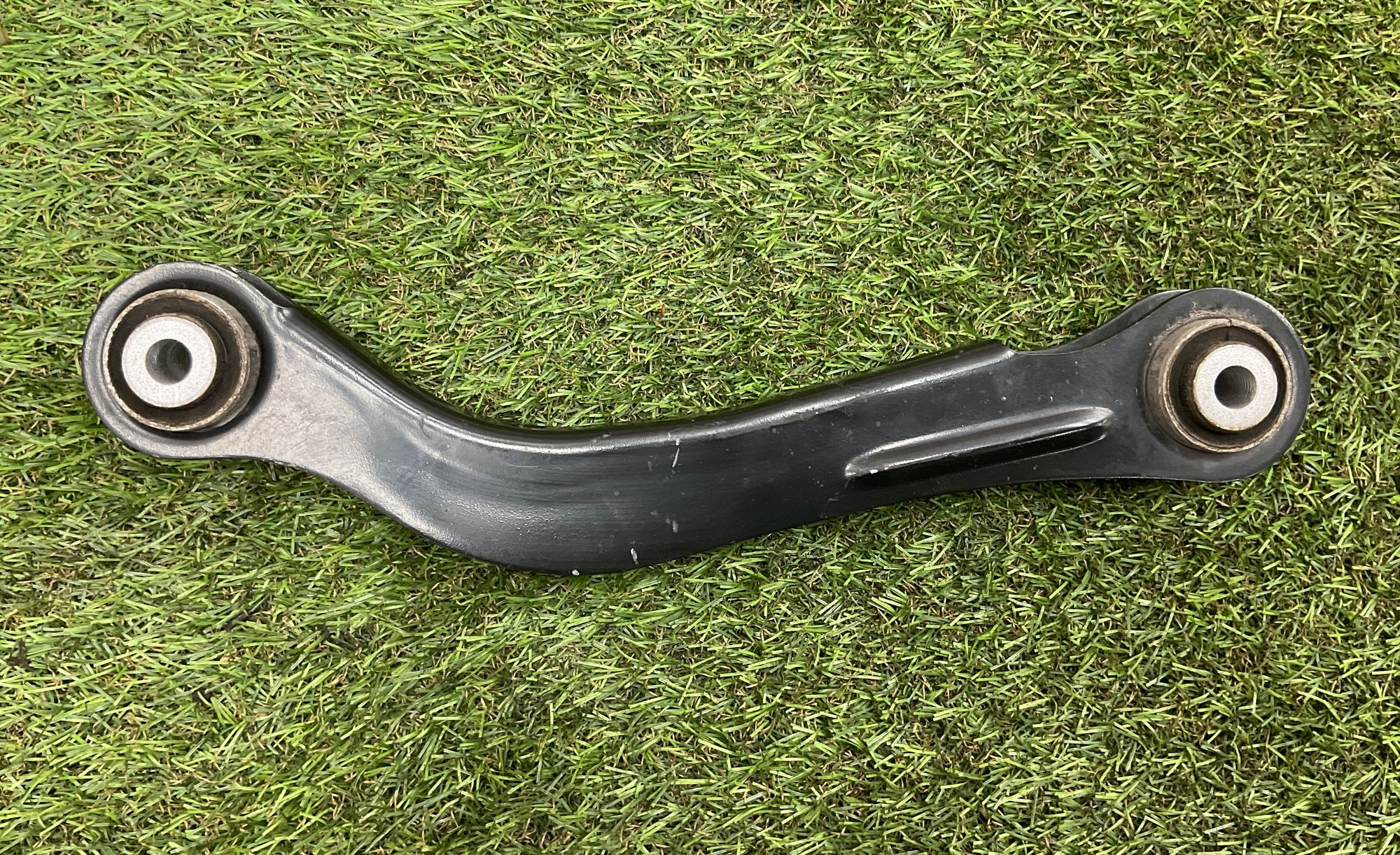 https://gcs.partsauto.market/rn-stockpro.appspot.com/thmbs/userImages/h353NjtZg3VDP19b5HMt7LlpbQ93/part/e5d36fa5-d050-4d77-a1e3-c4aef9da6e56_1748591735439.jpg
