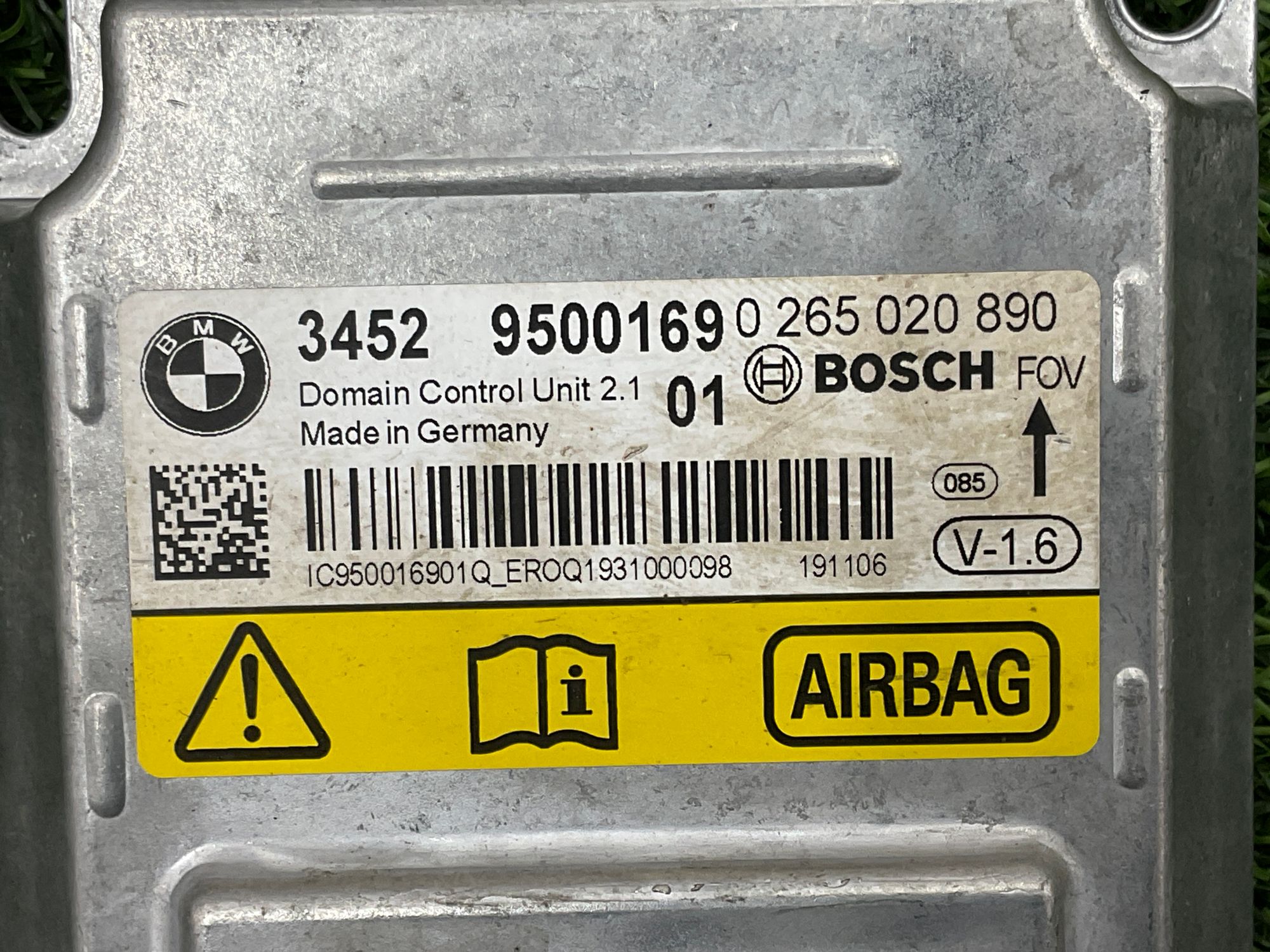 https://gcs.partsauto.market/rn-stockpro.appspot.com/thmbs/userImages/h353NjtZg3VDP19b5HMt7LlpbQ93/part/e9015cc9-0869-4882-8753-7cf7a5909b93_1736347334003.jpg