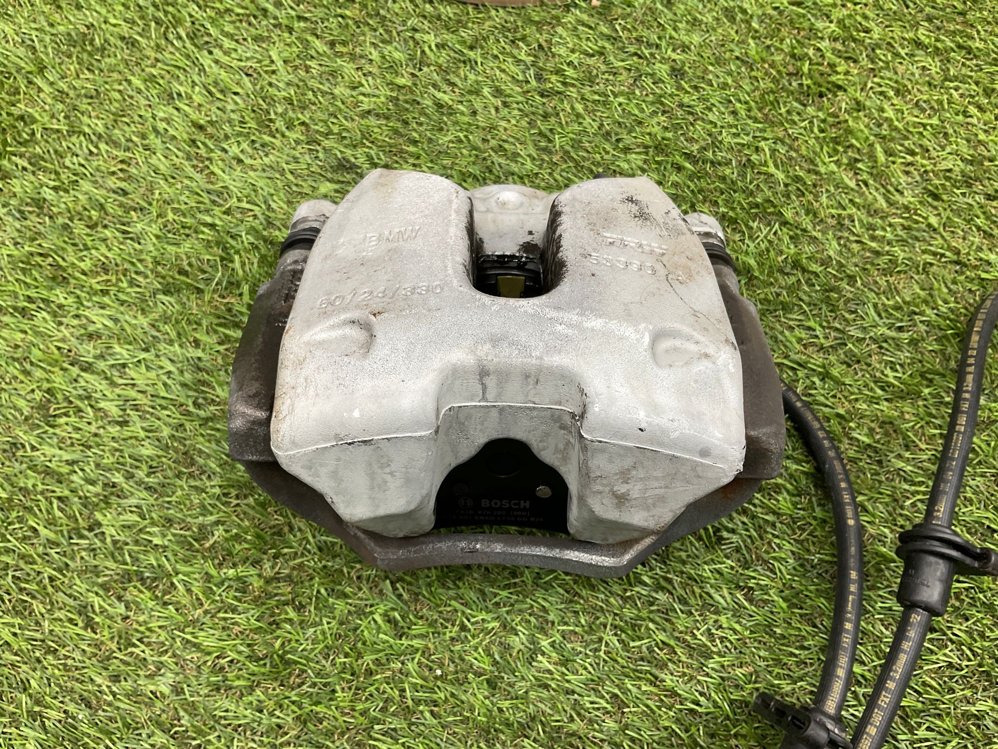 https://gcs.partsauto.market/rn-stockpro.appspot.com/thmbs/userImages/h353NjtZg3VDP19b5HMt7LlpbQ93/part/e9faf2c0-45a6-4f9b-b985-e990941fab23_1748424154357.jpg