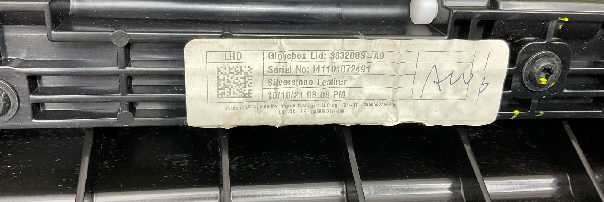 https://gcs.partsauto.market/rn-stockpro.appspot.com/thmbs/userImages/h353NjtZg3VDP19b5HMt7LlpbQ93/part/ec6cb444-8c10-4f86-93c8-eb11f9ed9007_1734598086326.jpg