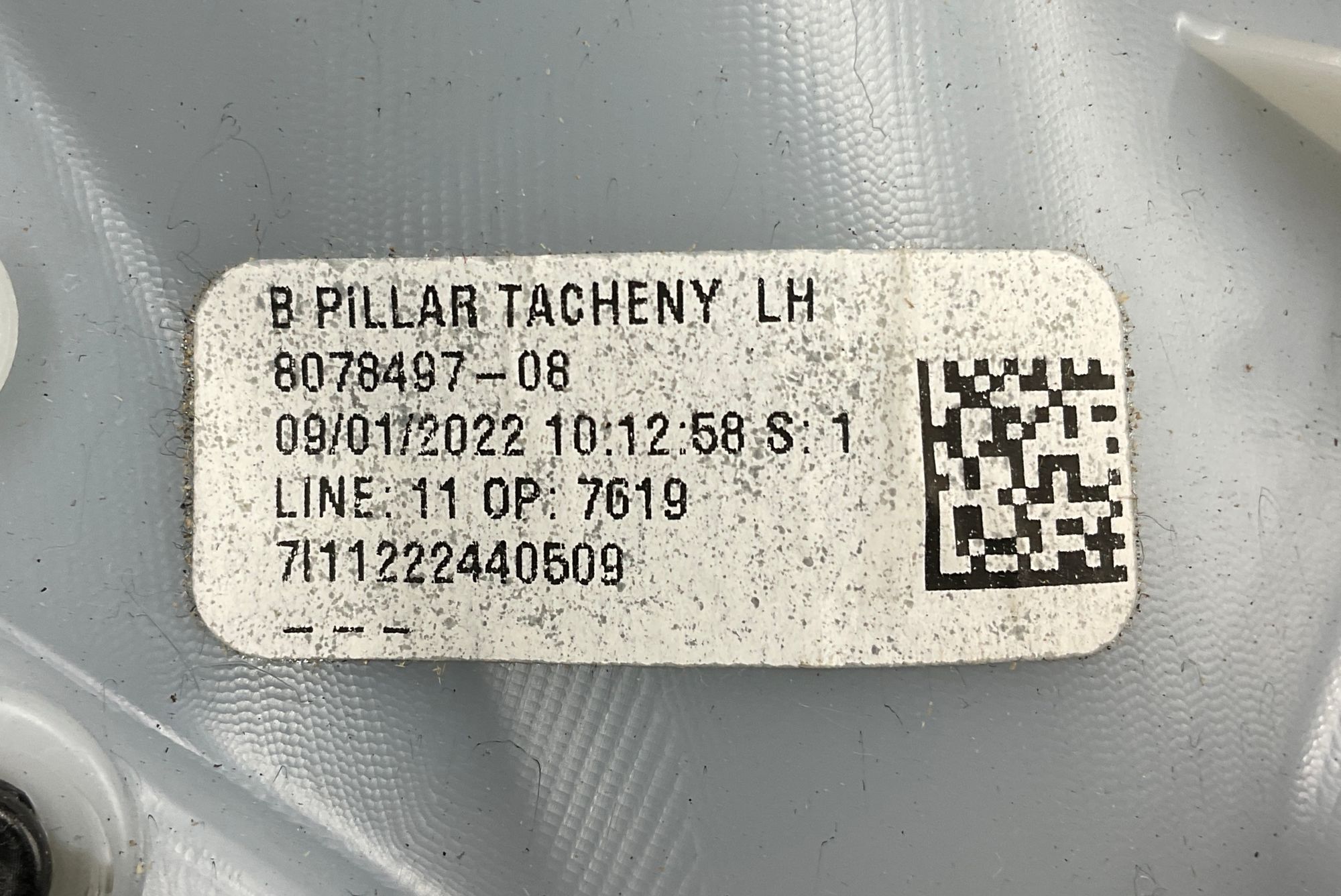 https://gcs.partsauto.market/rn-stockpro.appspot.com/thmbs/userImages/h353NjtZg3VDP19b5HMt7LlpbQ93/part/eddb3ee9-0ff5-4c62-8bde-85a9842423b1_1749029429935.jpg