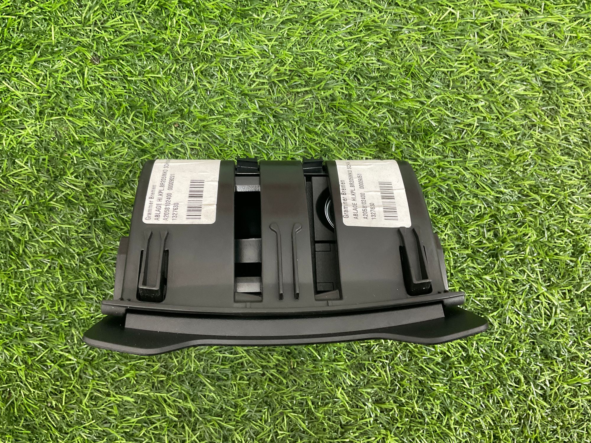 https://gcs.partsauto.market/rn-stockpro.appspot.com/thmbs/userImages/h353NjtZg3VDP19b5HMt7LlpbQ93/part/eeb41bca-de4f-4780-8f3e-005c98aaa08e_1742479680281.jpg