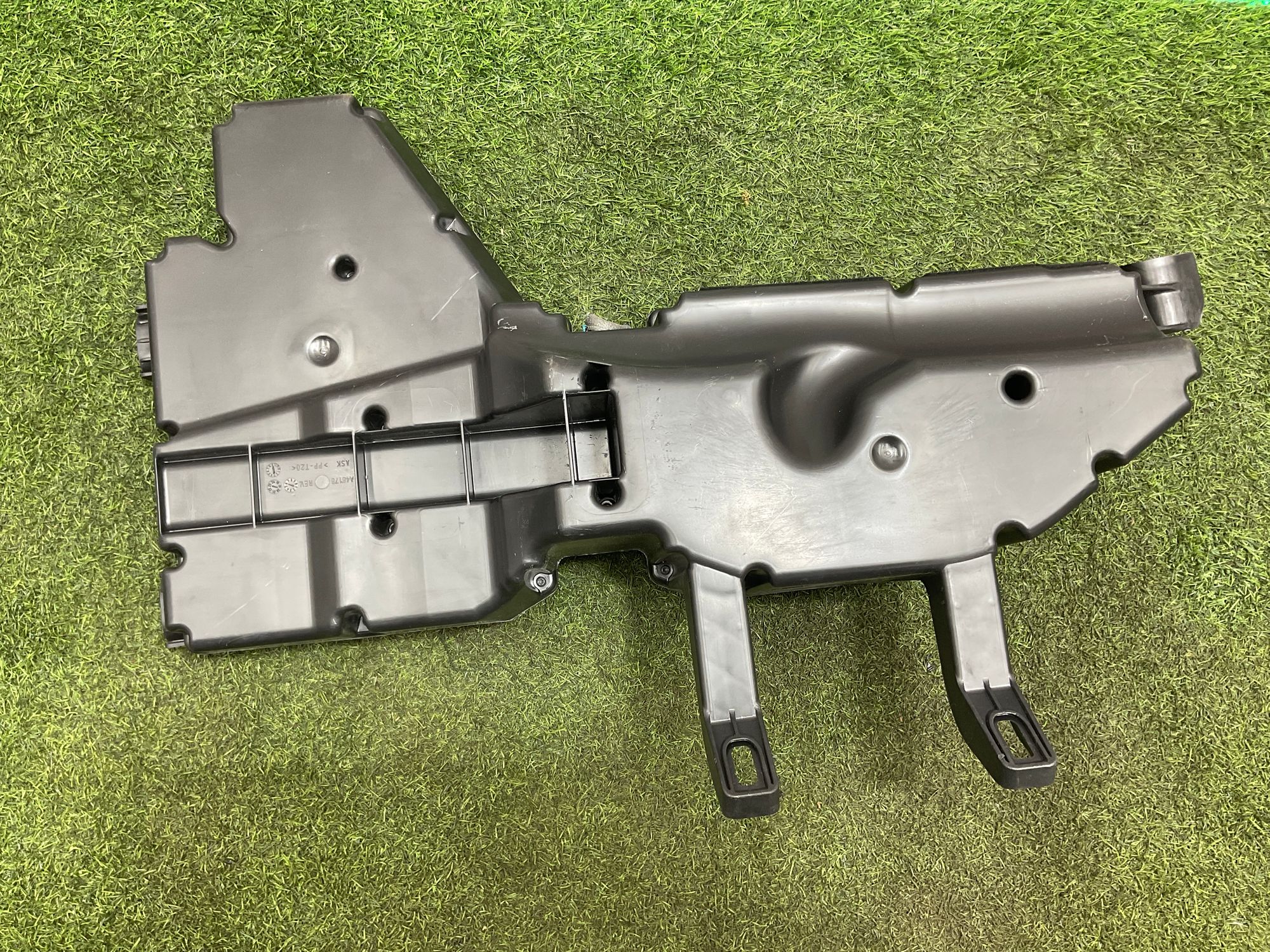 https://gcs.partsauto.market/rn-stockpro.appspot.com/thmbs/userImages/h353NjtZg3VDP19b5HMt7LlpbQ93/part/ef1310fd-5552-4635-ac26-03f539959a58_1742215116212.jpg