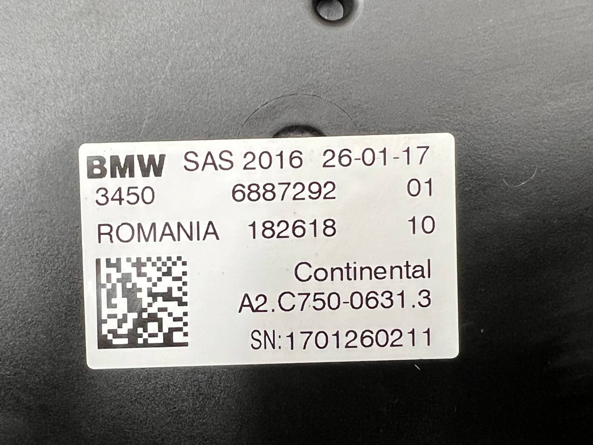 https://gcs.partsauto.market/rn-stockpro.appspot.com/thmbs/userImages/h353NjtZg3VDP19b5HMt7LlpbQ93/part/ef746e23-abb6-421f-ade3-5a42f311a00c_1730298352060.jpg