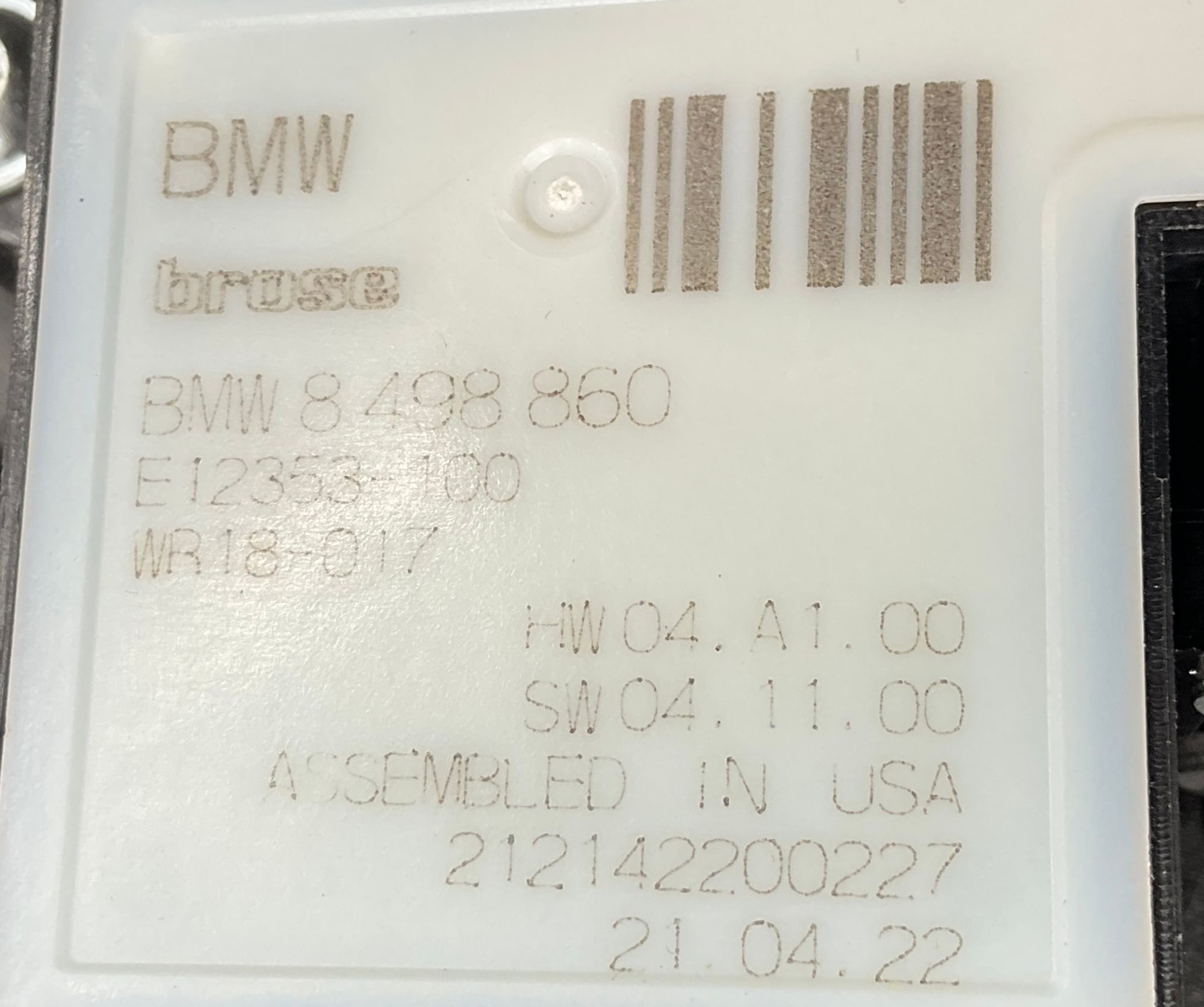 https://gcs.partsauto.market/rn-stockpro.appspot.com/thmbs/userImages/h353NjtZg3VDP19b5HMt7LlpbQ93/part/f09fdce4-0441-405b-8130-616a94894292_1748505199487.jpg