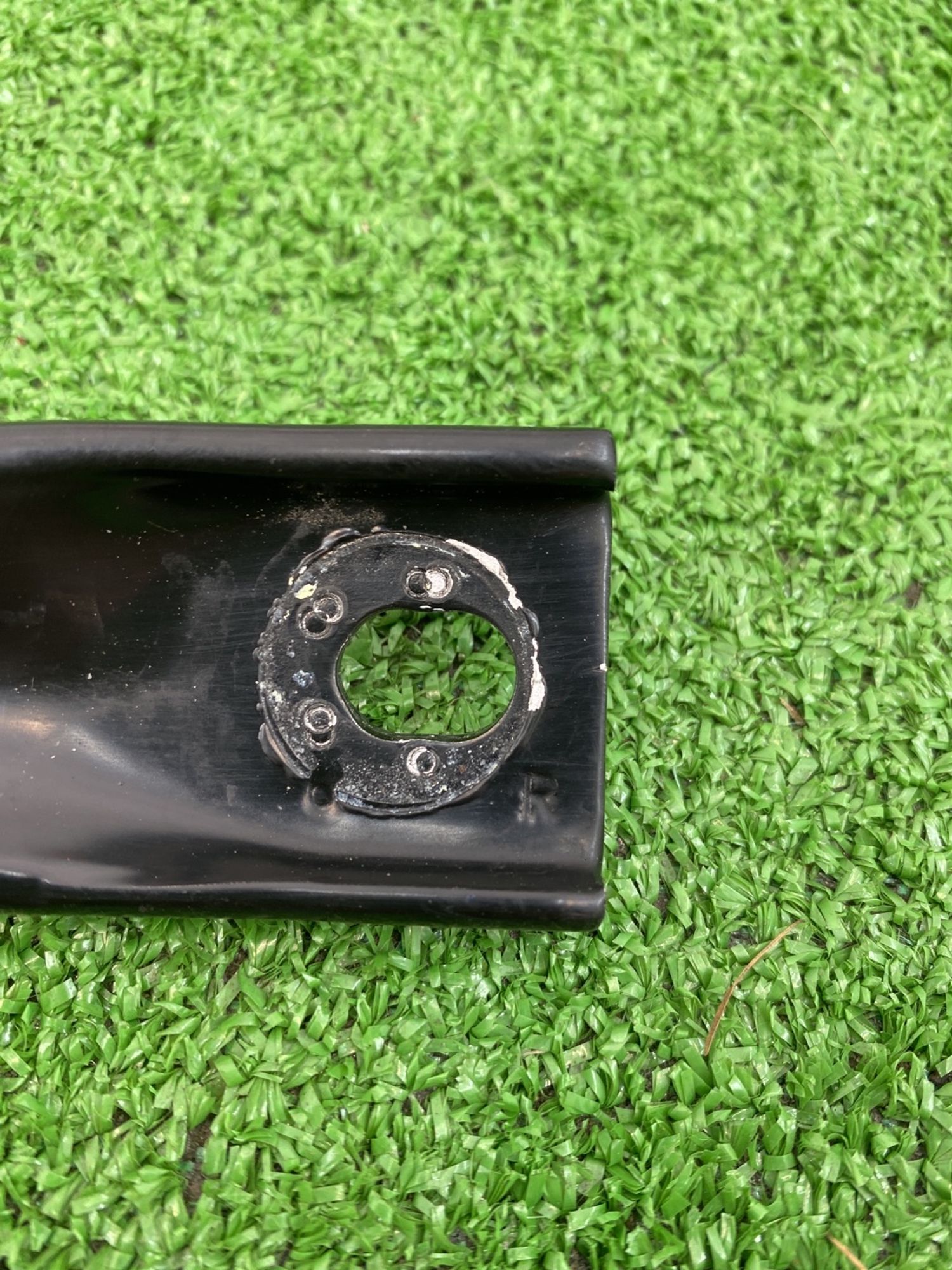 https://gcs.partsauto.market/rn-stockpro.appspot.com/thmbs/userImages/h353NjtZg3VDP19b5HMt7LlpbQ93/part/f148e35d-cd4c-40fe-ab0c-4042bb8a9378_1742800932523.jpg