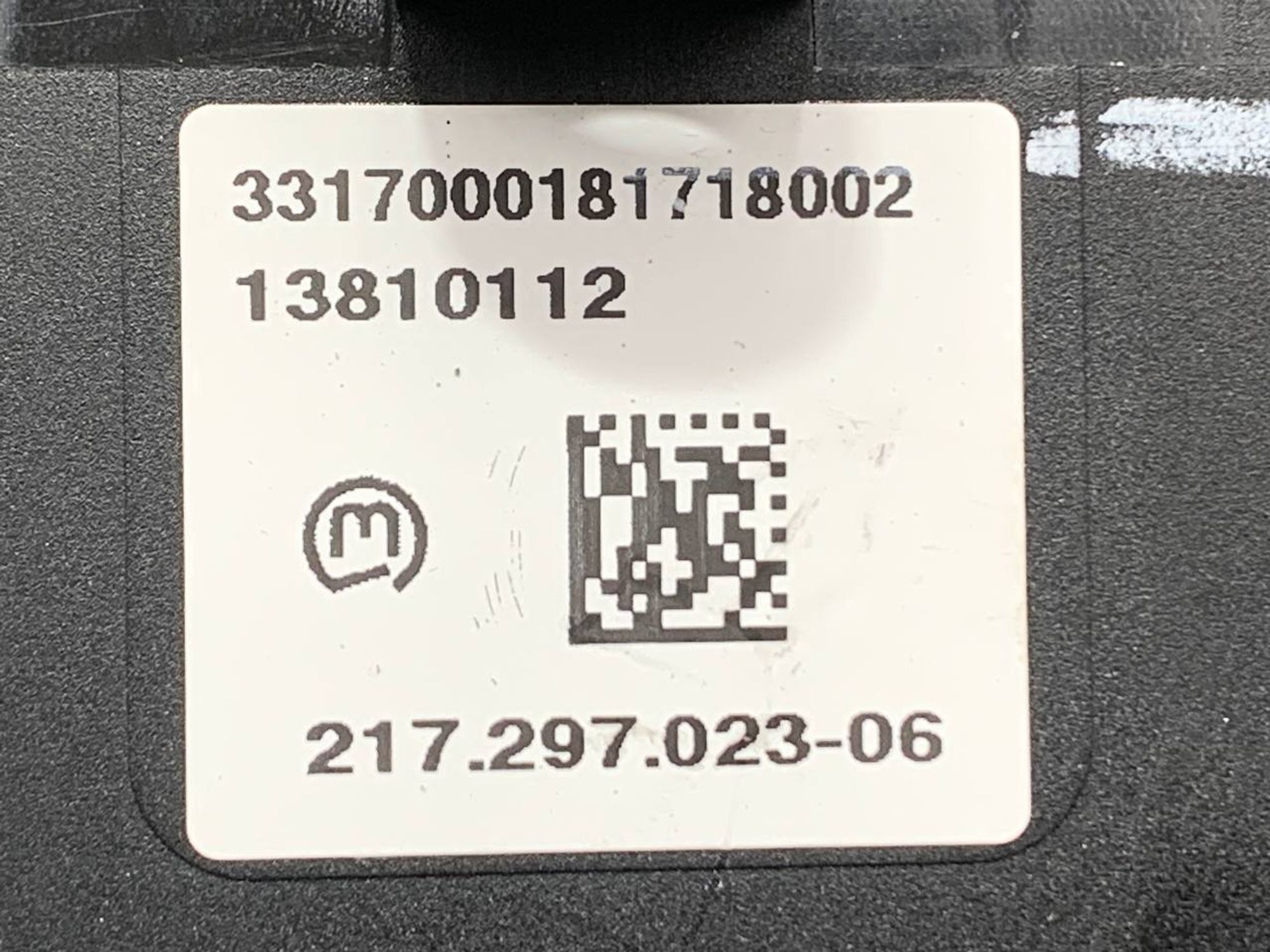 https://gcs.partsauto.market/rn-stockpro.appspot.com/thmbs/userImages/h353NjtZg3VDP19b5HMt7LlpbQ93/part/f1904757-bcc3-4a37-86e1-c0373bac9e37_1708430404869.jpg