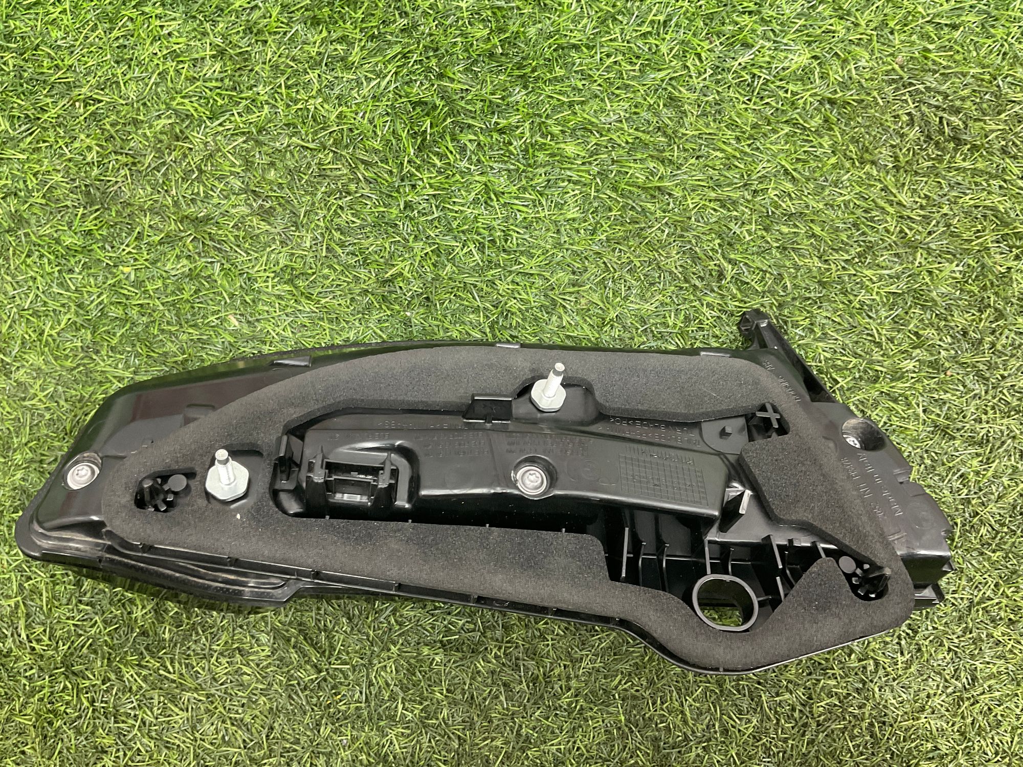 https://gcs.partsauto.market/rn-stockpro.appspot.com/thmbs/userImages/h353NjtZg3VDP19b5HMt7LlpbQ93/part/f1bc2823-4753-47a9-b2fb-a54532717d38_1742204037815.jpg