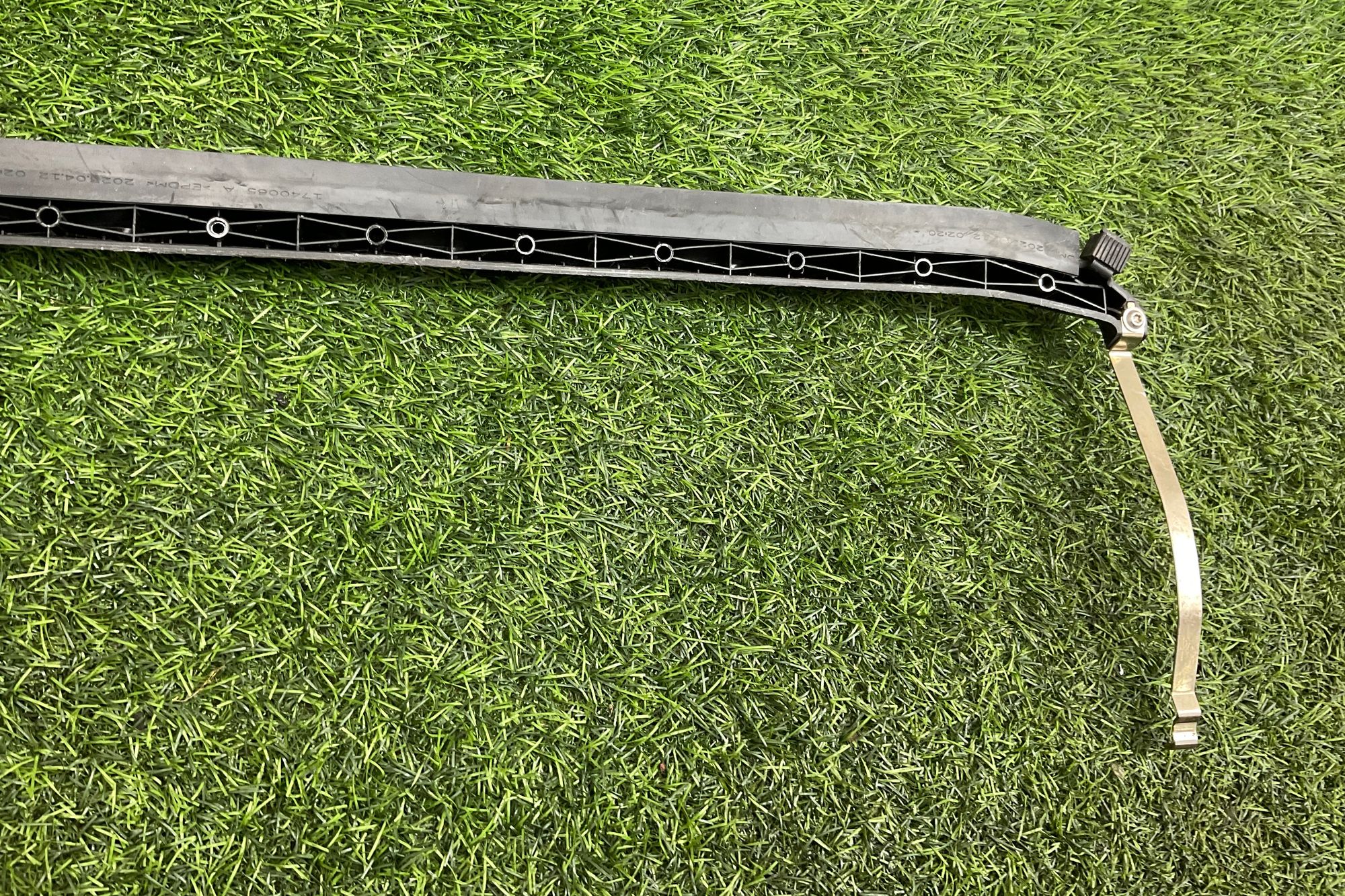 https://gcs.partsauto.market/rn-stockpro.appspot.com/thmbs/userImages/h353NjtZg3VDP19b5HMt7LlpbQ93/part/f2f5eb59-f360-4fc8-8bd8-c5e15dd3790c_1742892398261.jpg