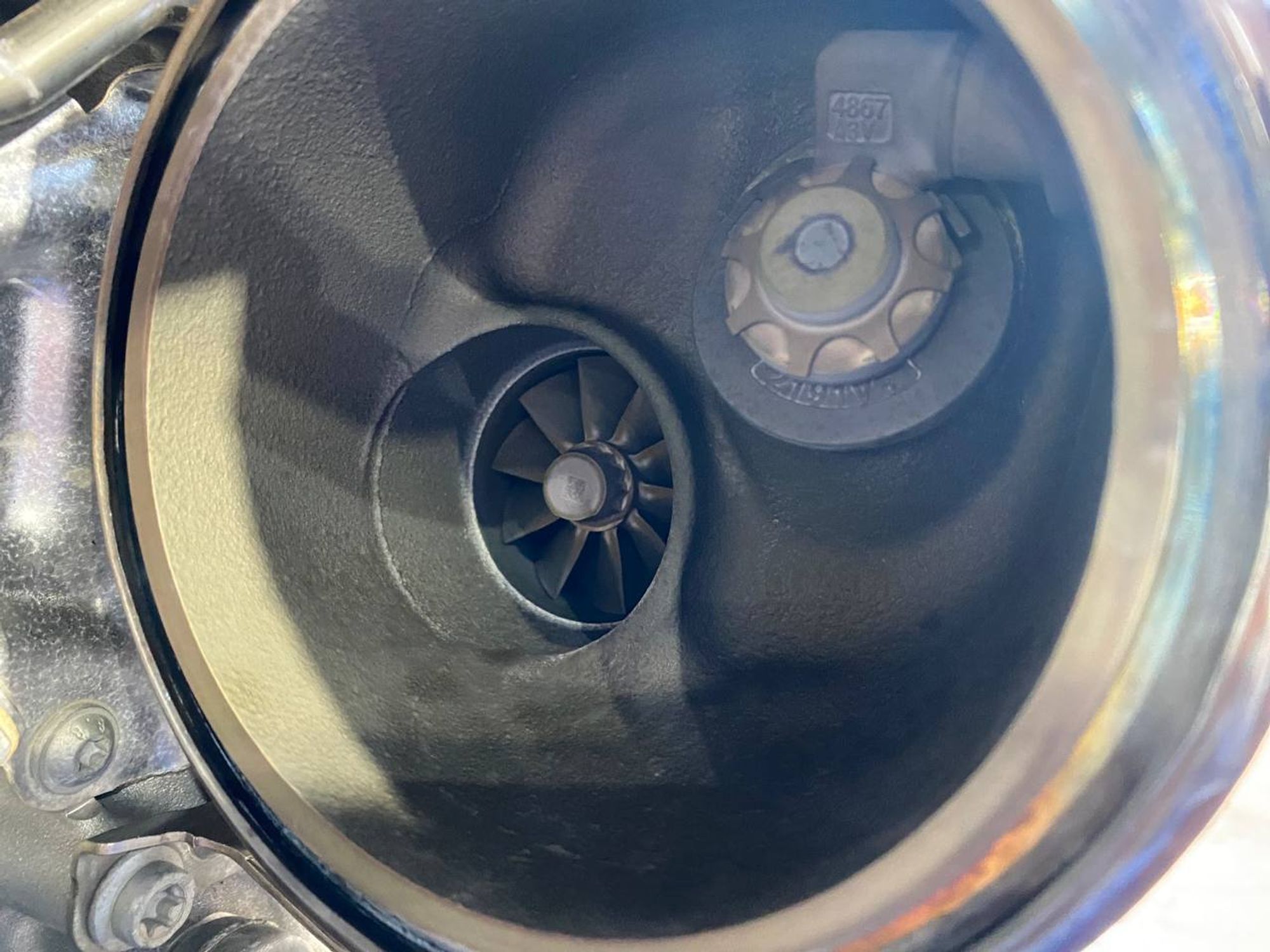 https://gcs.partsauto.market/rn-stockpro.appspot.com/thmbs/userImages/h353NjtZg3VDP19b5HMt7LlpbQ93/part/f8195d4f-4fe4-494b-b1cd-15fb2d602715_1747751860936.jpg