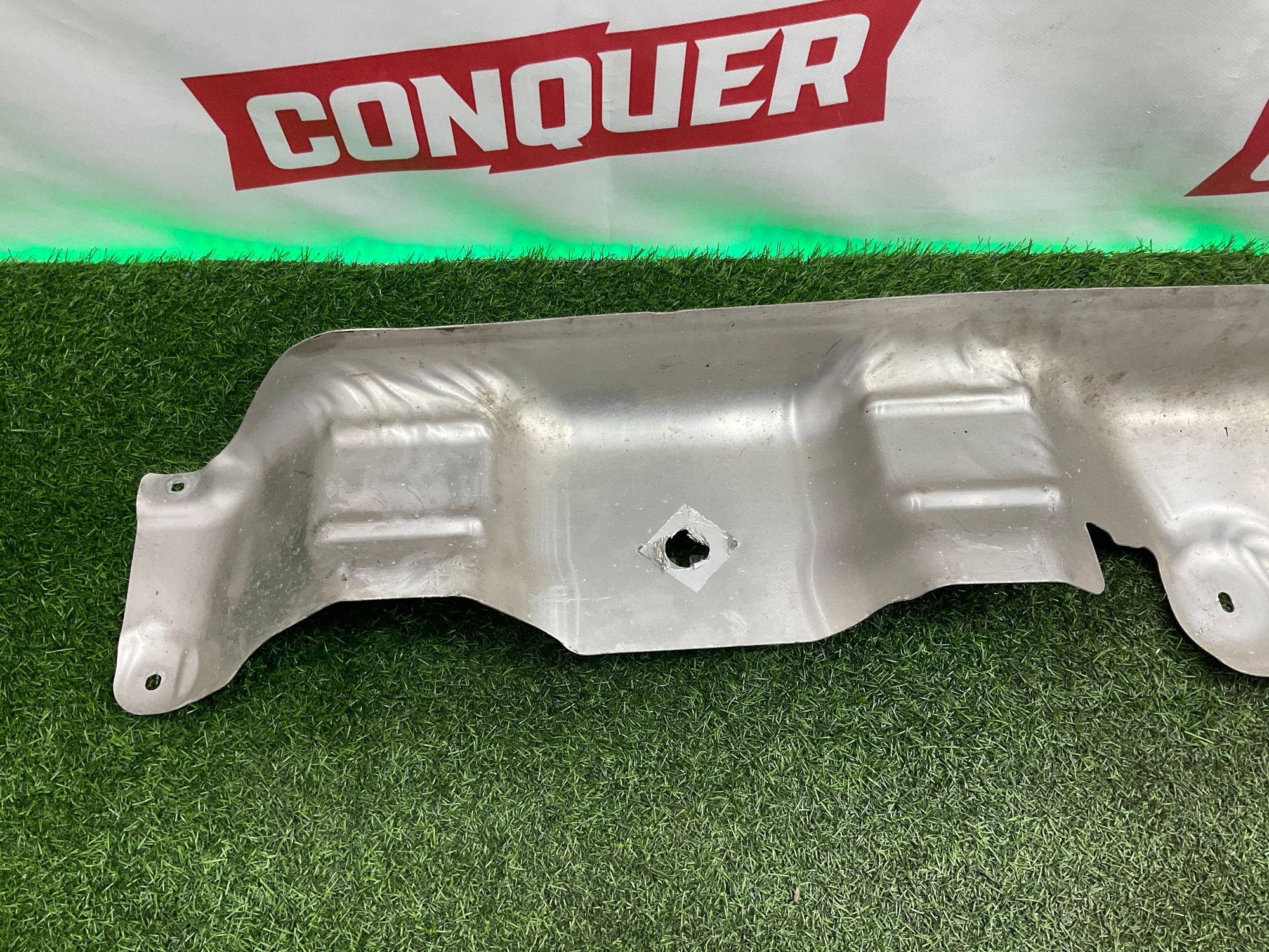 https://gcs.partsauto.market/rn-stockpro.appspot.com/thmbs/userImages/h353NjtZg3VDP19b5HMt7LlpbQ93/part/f943b19a-0162-4ef0-8646-b17576207699_1743492877544.jpg