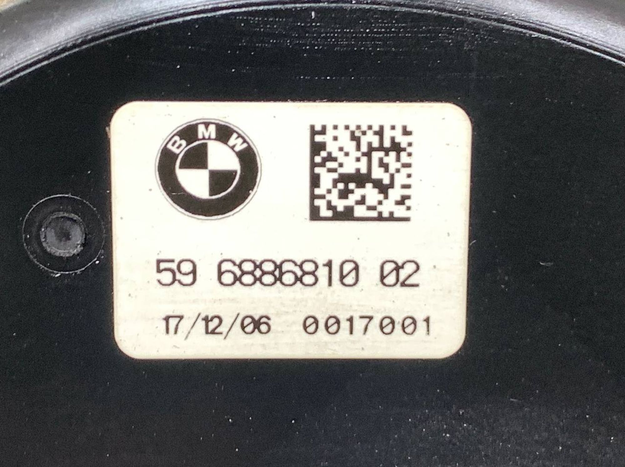 https://gcs.partsauto.market/rn-stockpro.appspot.com/thmbs/userImages/h353NjtZg3VDP19b5HMt7LlpbQ93/part/fae4c92e-4a07-40ba-a356-84f4d57d6577_1730469559532.jpg