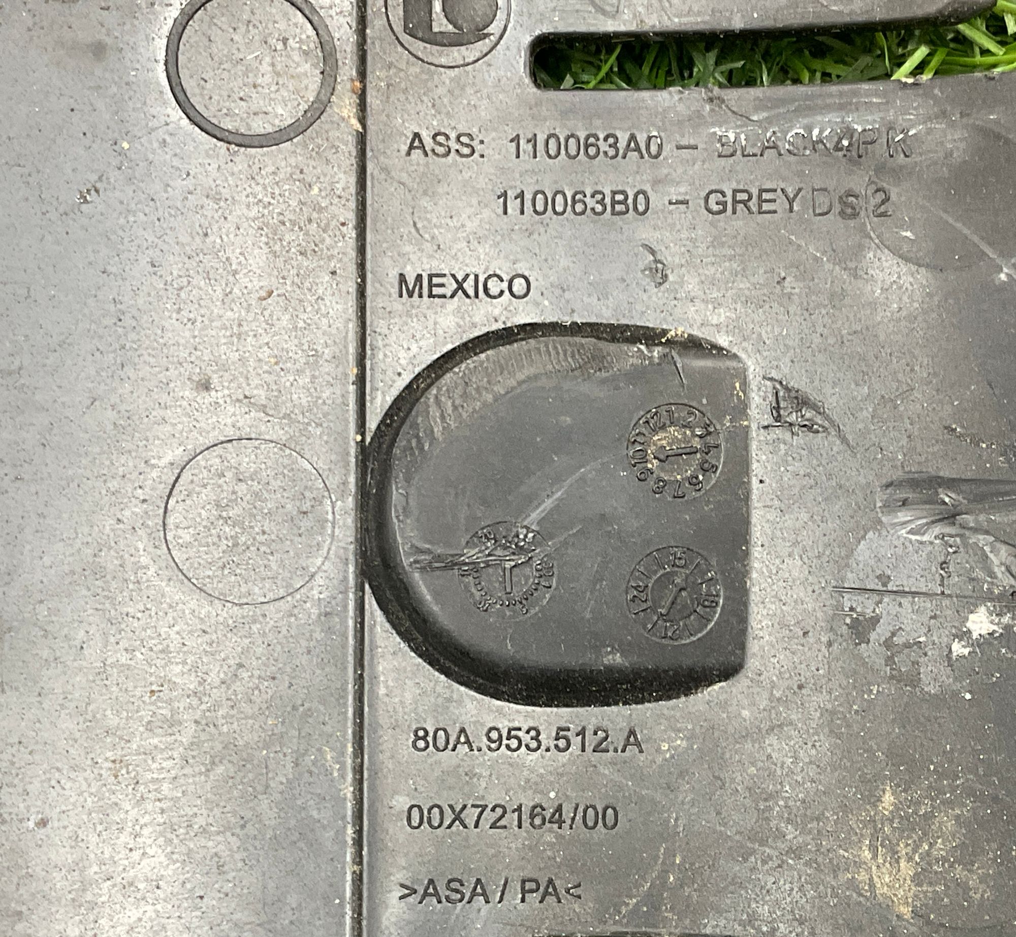https://gcs.partsauto.market/rn-stockpro.appspot.com/thmbs/userImages/h353NjtZg3VDP19b5HMt7LlpbQ93/part/fdeb2b65-1efc-4ce4-aa13-18d3354399f5_1734964585743.jpg