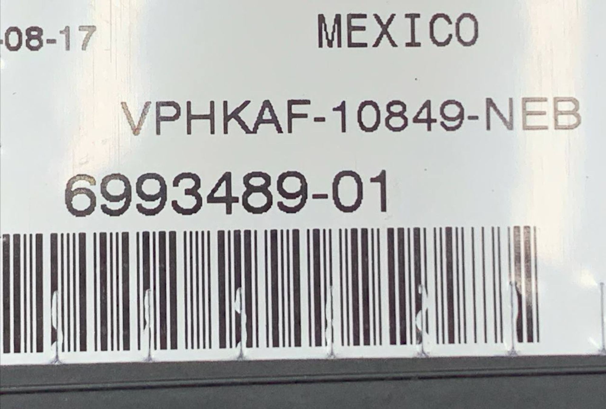 https://gcs.partsauto.market/rn-stockpro.appspot.com/thmbs/userImages/h353NjtZg3VDP19b5HMt7LlpbQ93/part/fdff1024-7a93-4620-8f36-61de93596f43_1708436913173.jpg