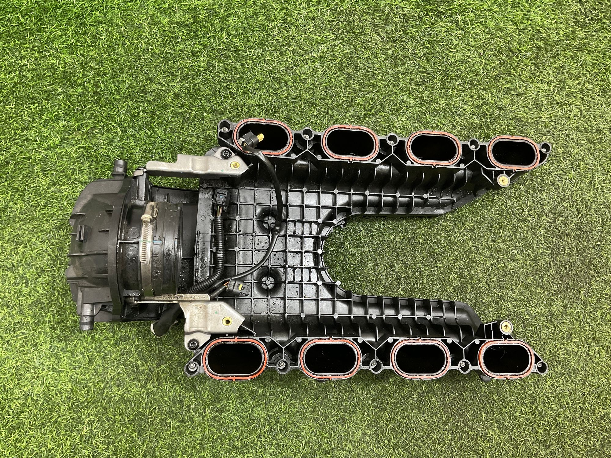 https://gcs.partsauto.market/rn-stockpro.appspot.com/thmbs/userImages/h353NjtZg3VDP19b5HMt7LlpbQ93/part/fea7416d-e947-4efe-877f-2a0e1cac7ba4_1743578814362.jpg