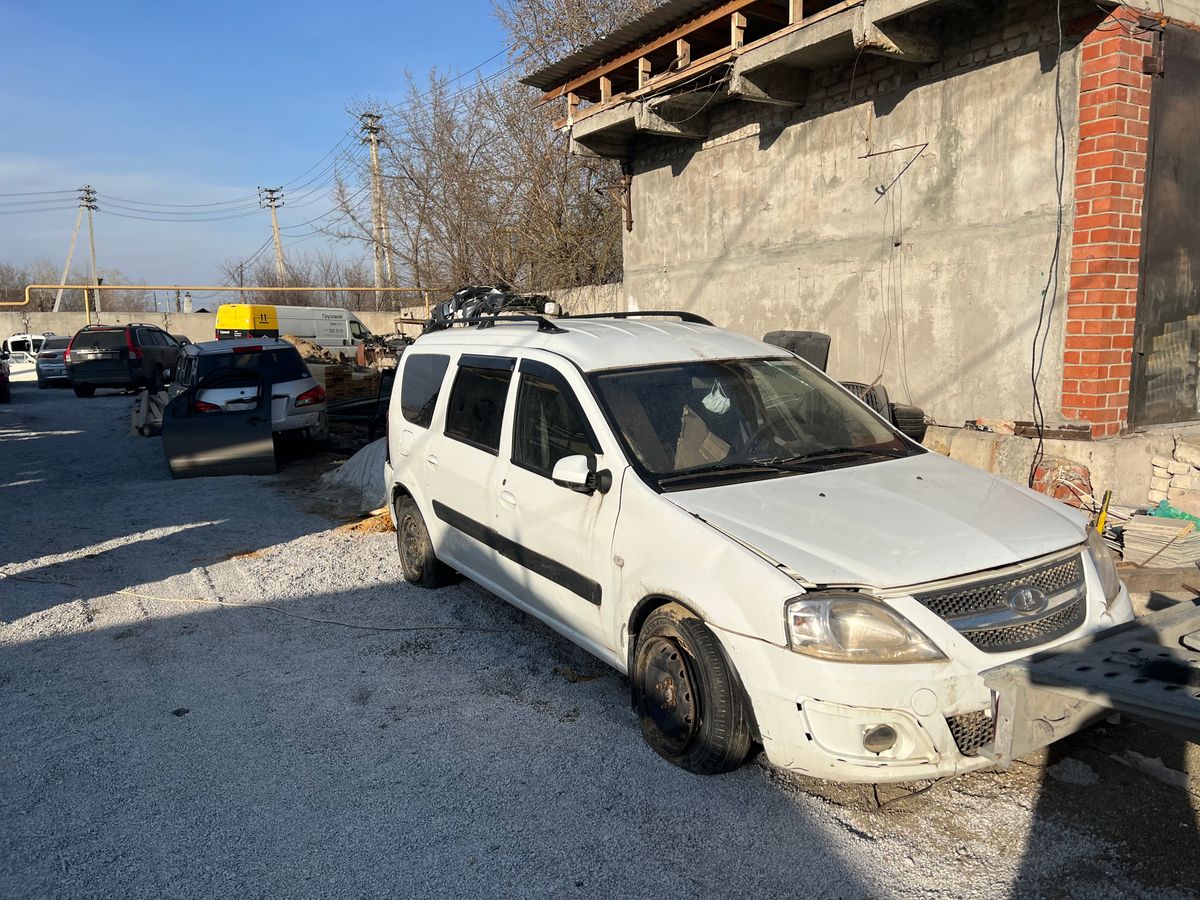 ВАЗ (LADA) Largus I (2012—2023) 2014